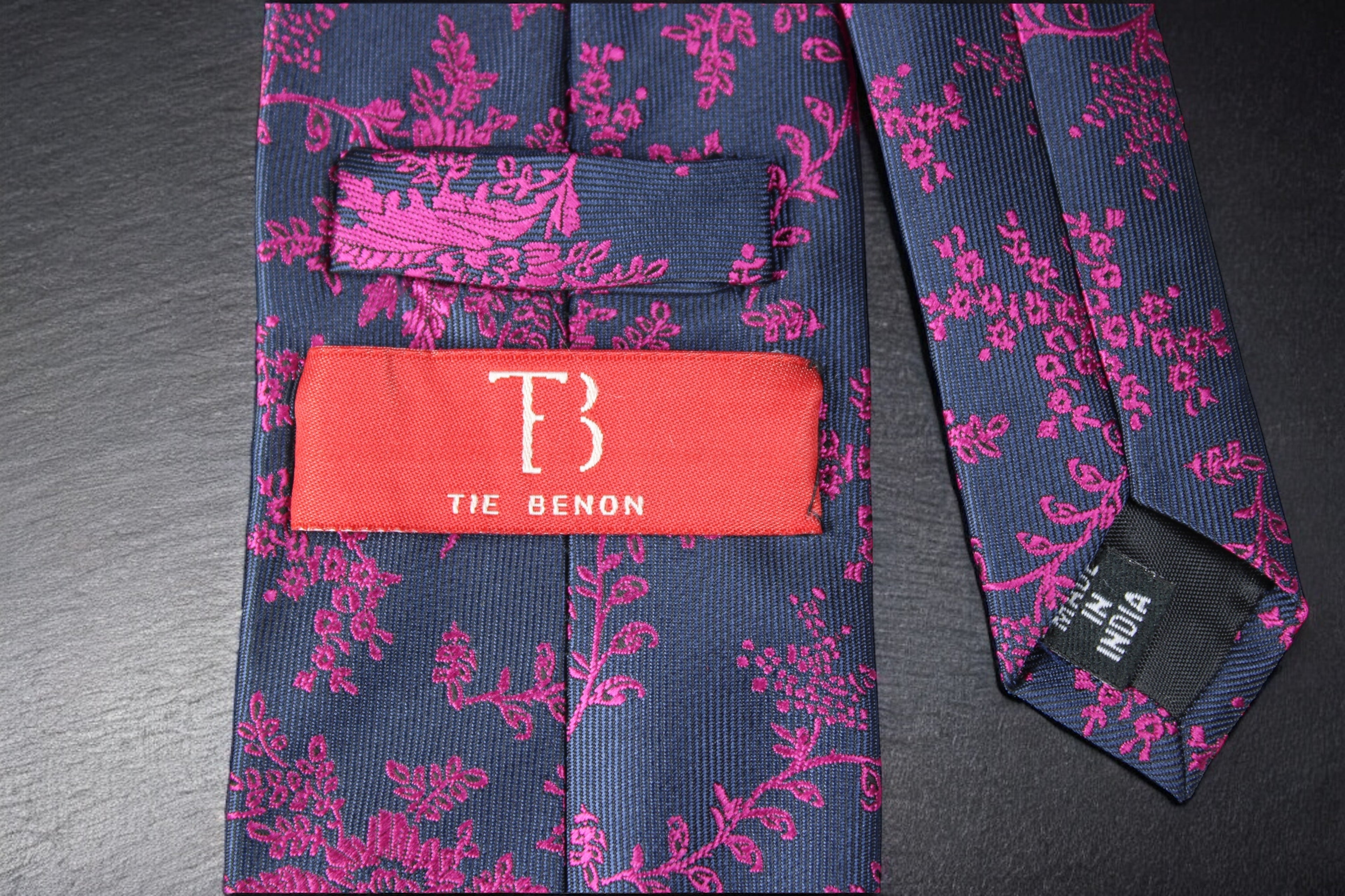 Artistic Blue & Magenta Floral Tie & Pocket Square