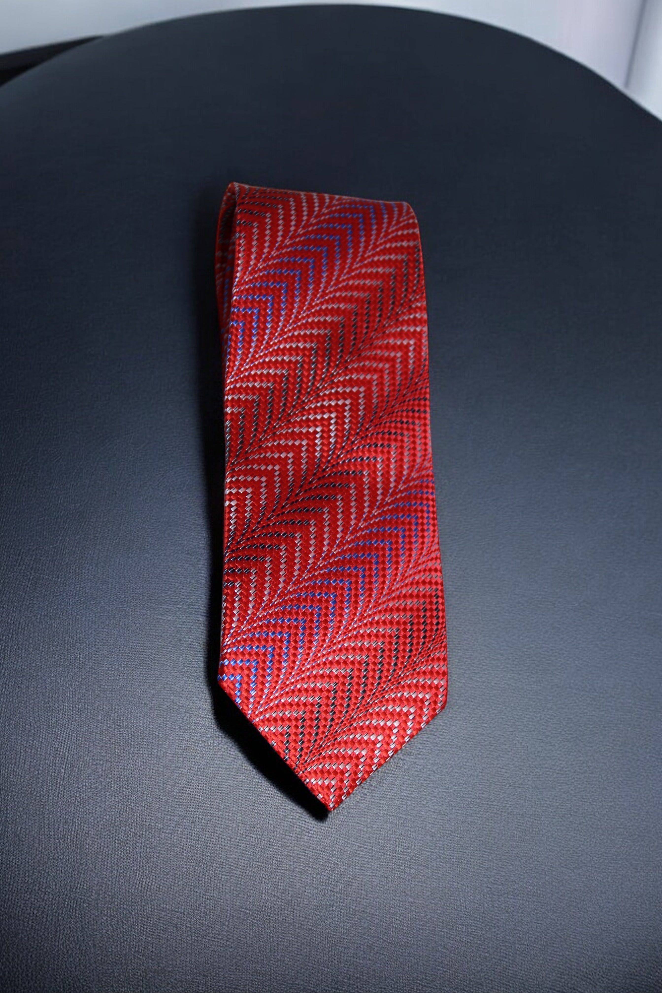 Vibrant Red & Blue Chevron Tie