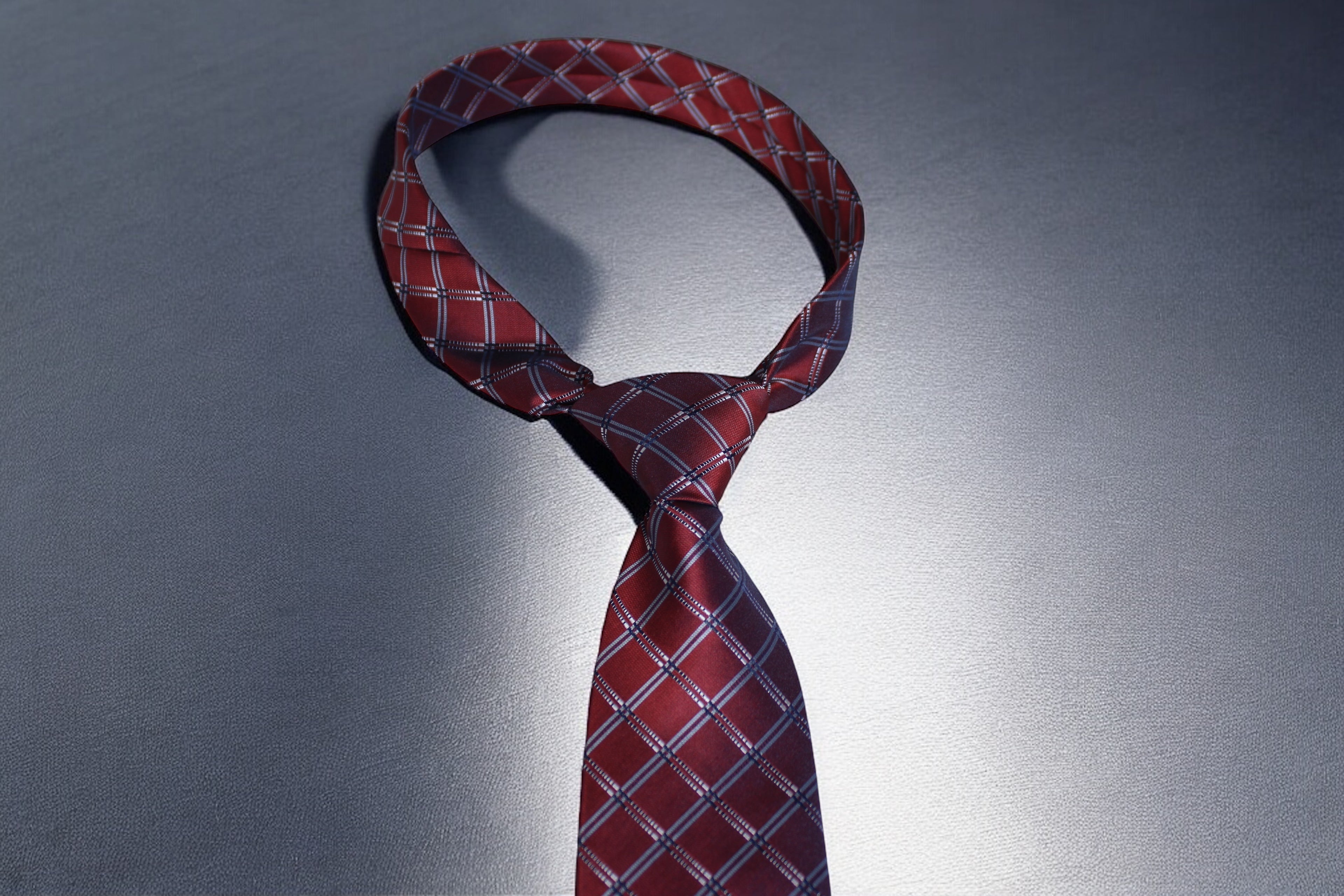 Maroon and Navy Checkered Tie – Classic Plaid Elegance