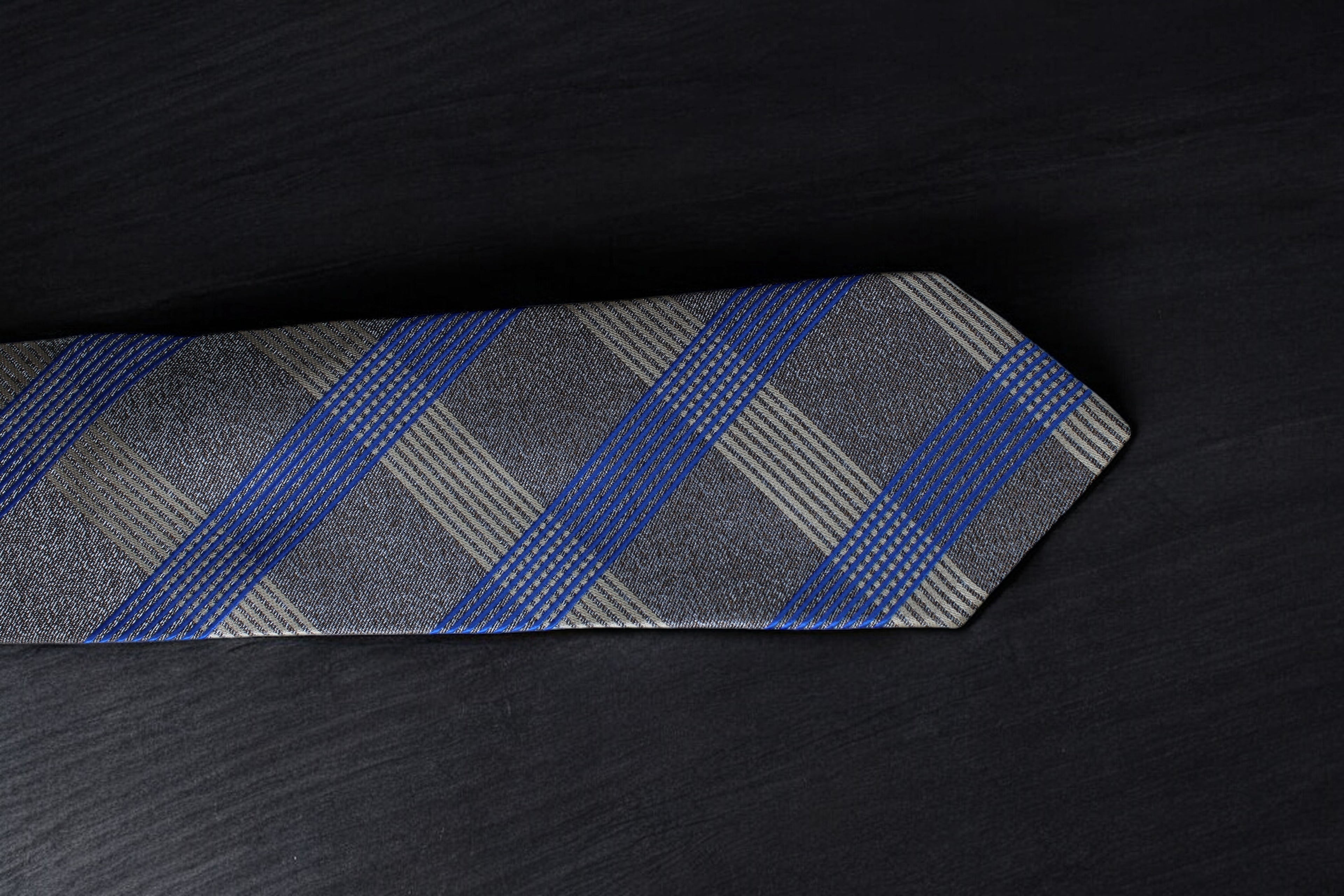 Elegant Gray & Blue Striped Microsilk Tie