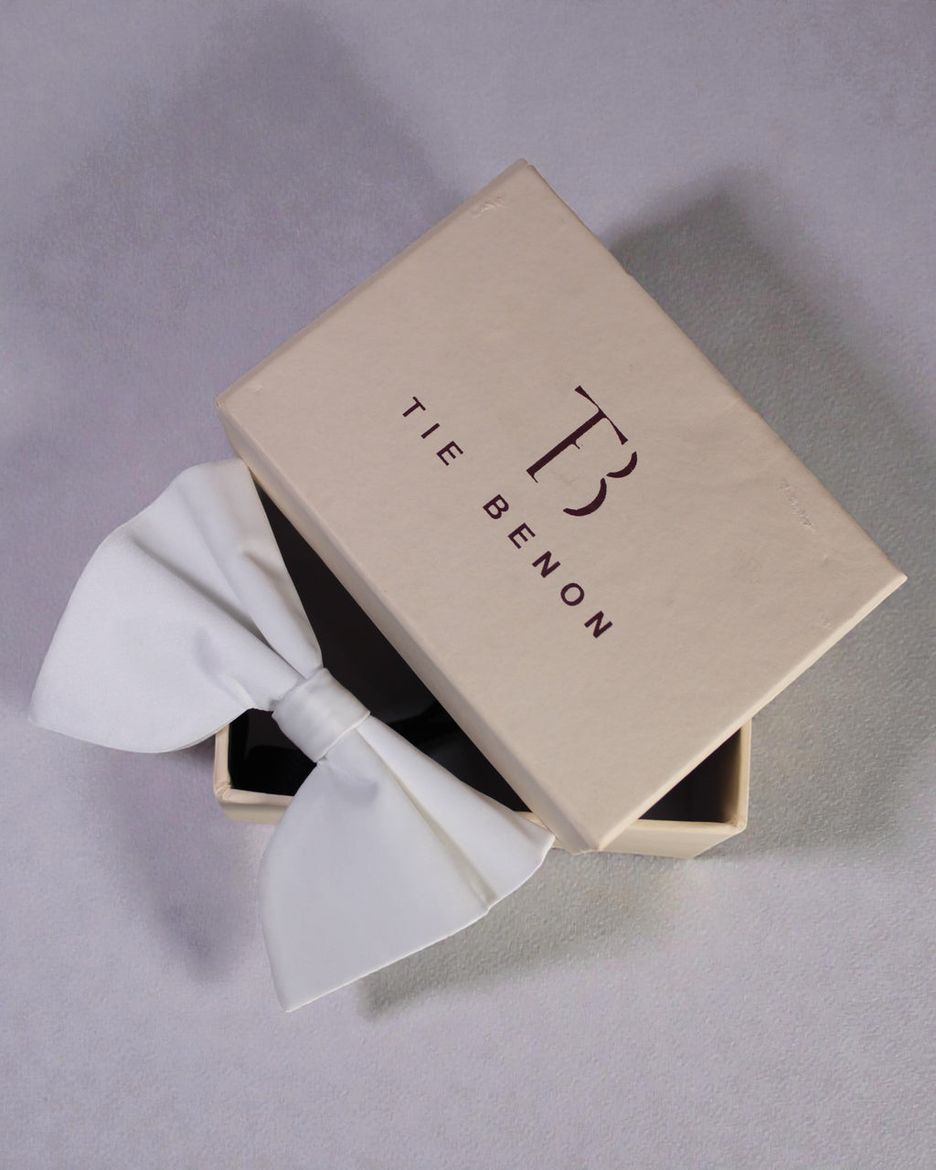 Classic White Satin Bow Tie for Men