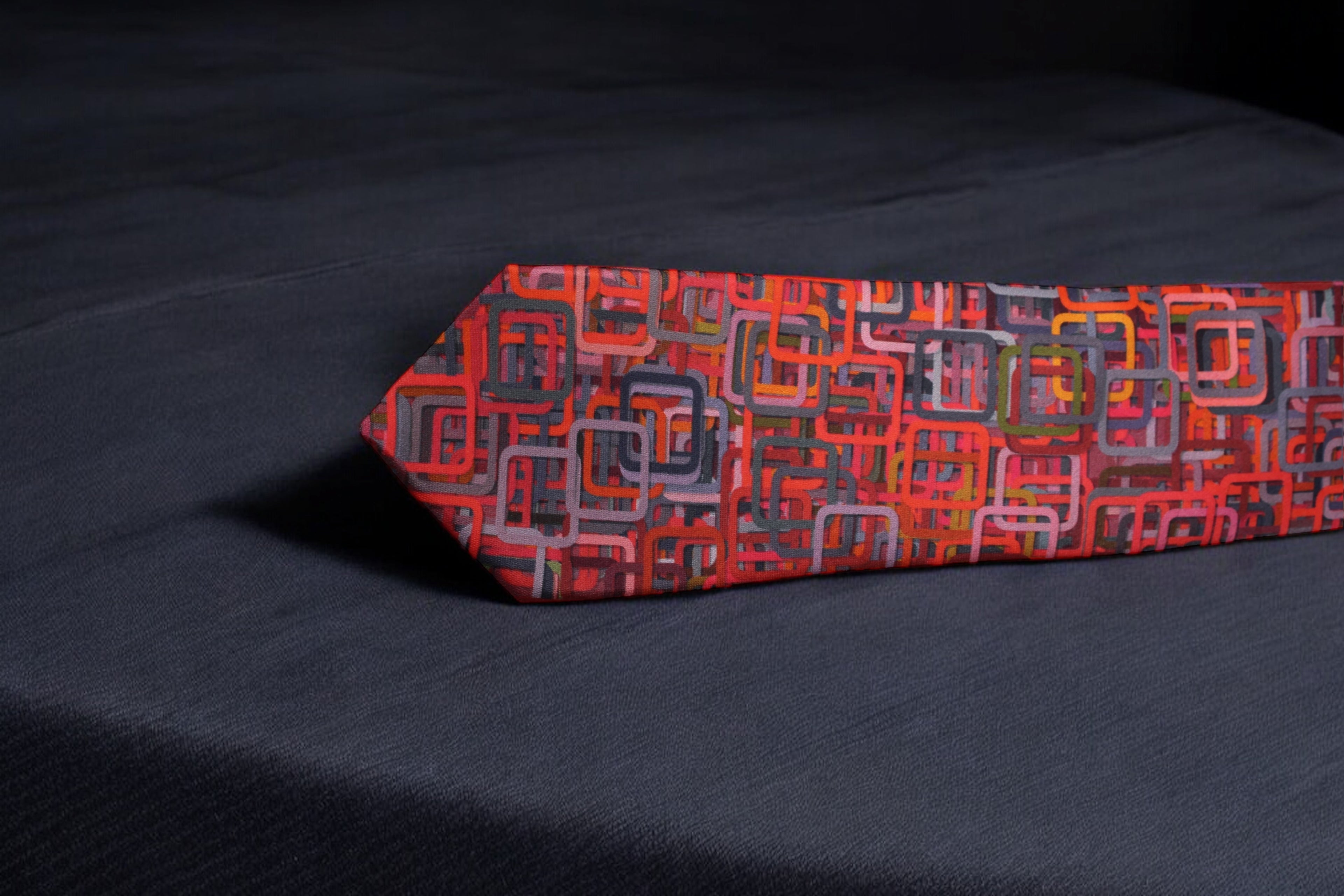 Geometric Red Maze Tie with Pocket Square