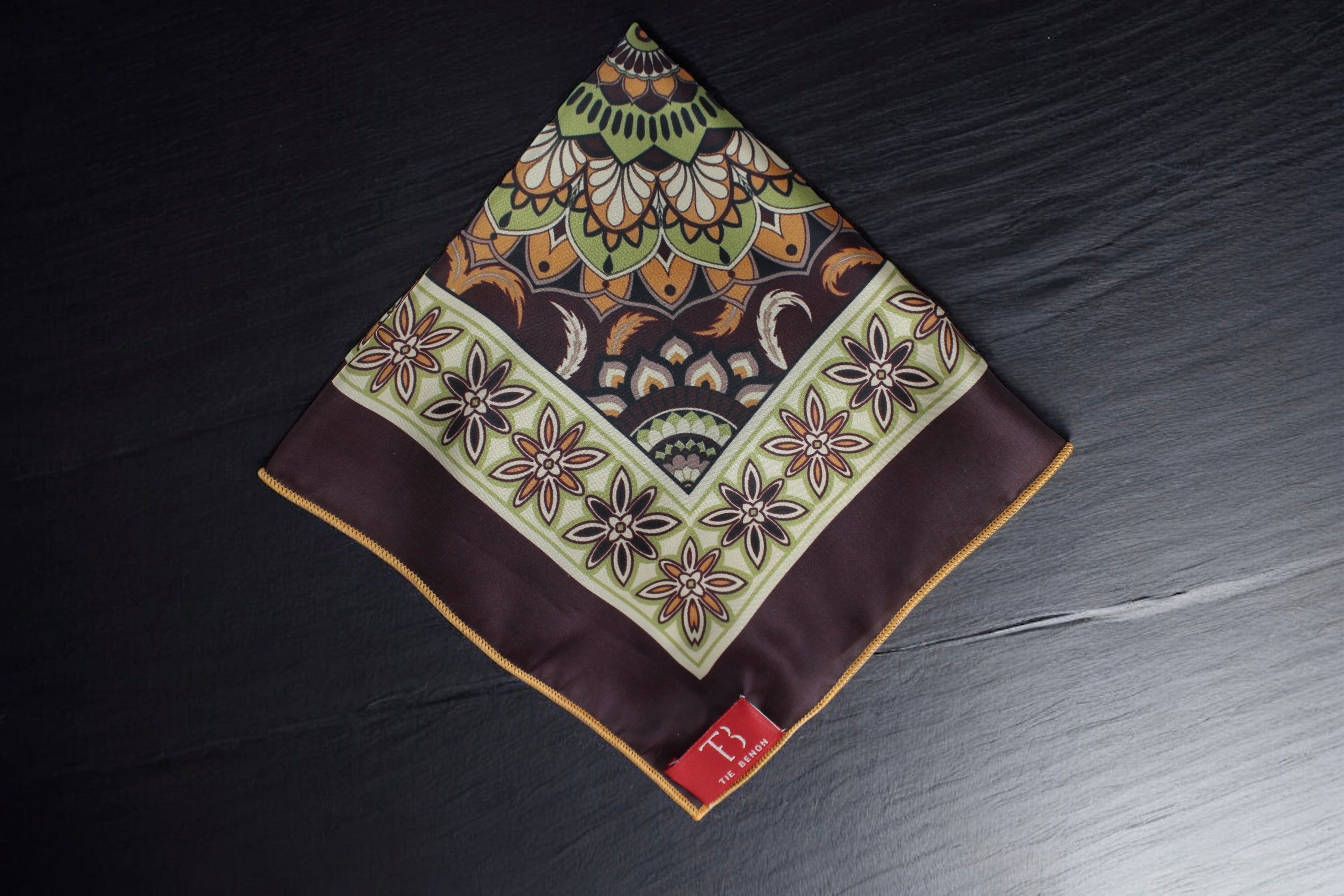Elegant Floral Motif Pocket Square