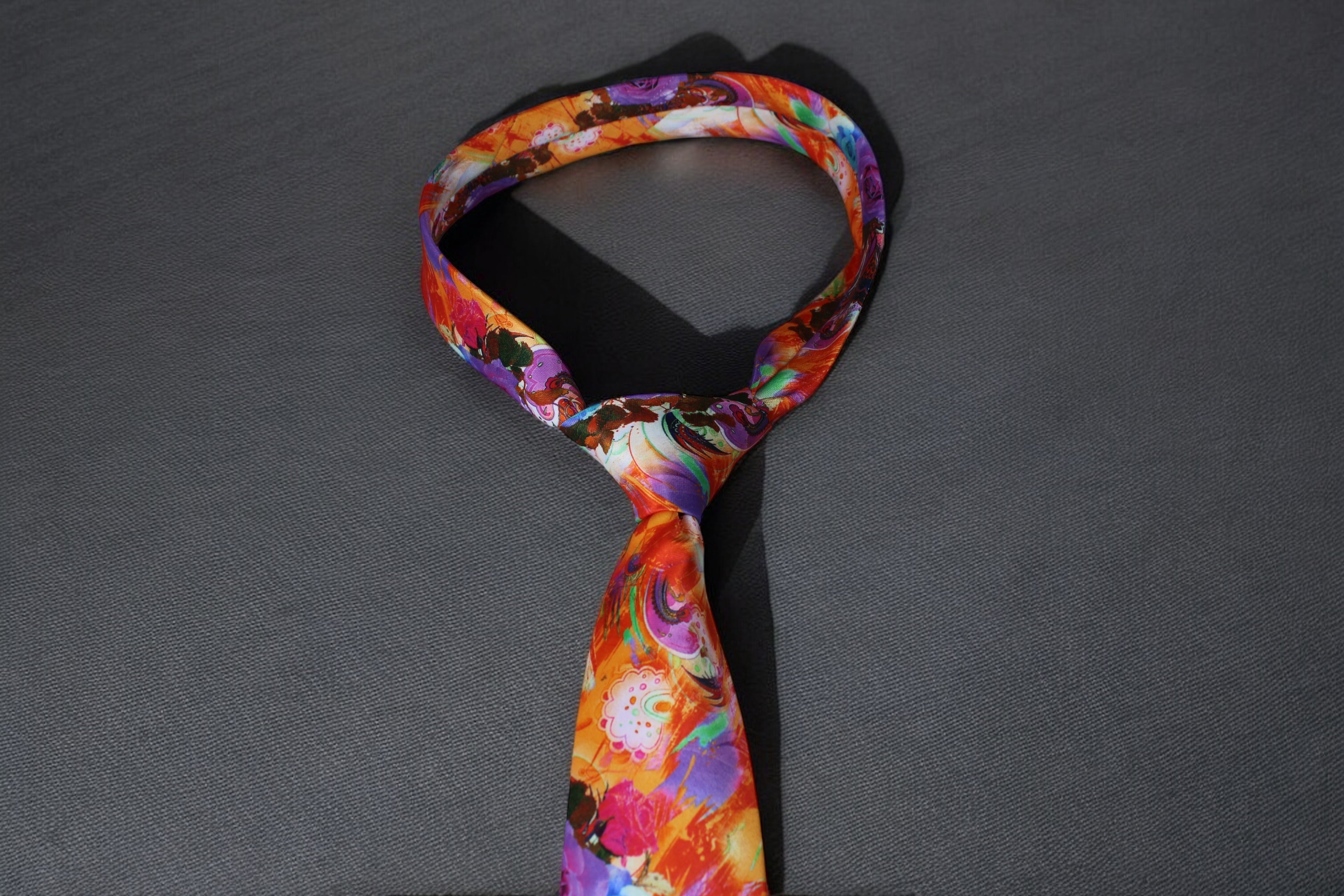 Vibrant Artistic Multicolor Tie with Pocket Square
