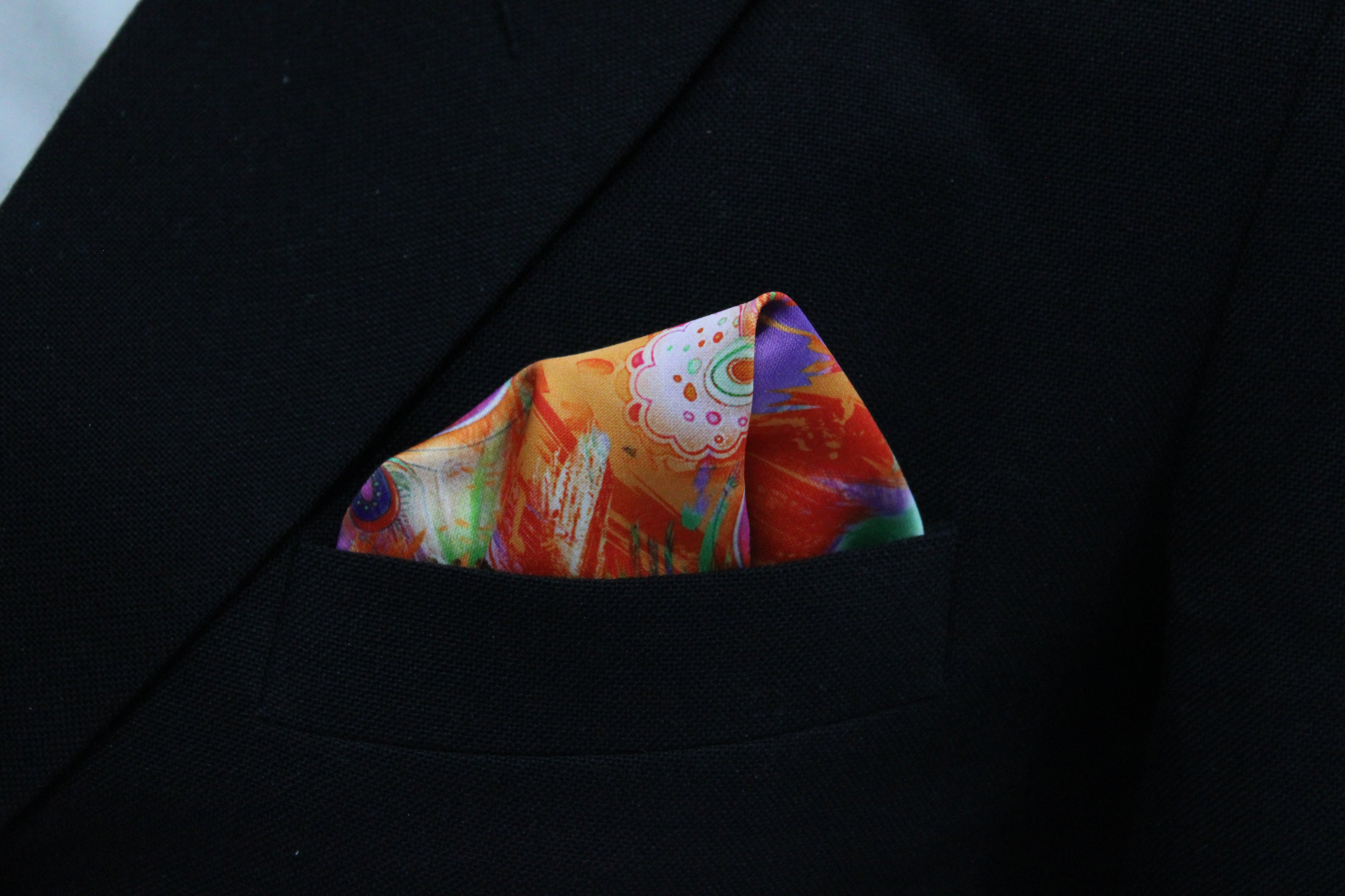 Vibrant Artistic Multicolor Tie with Pocket Square