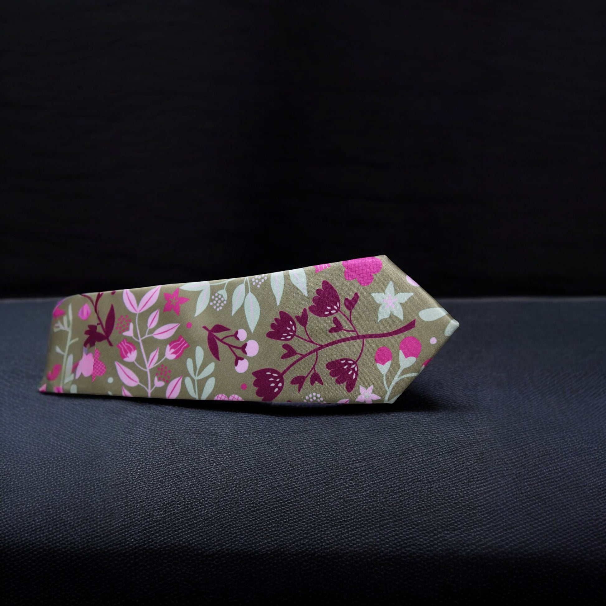 Brown & Pink Floral Tie With Pocket Square