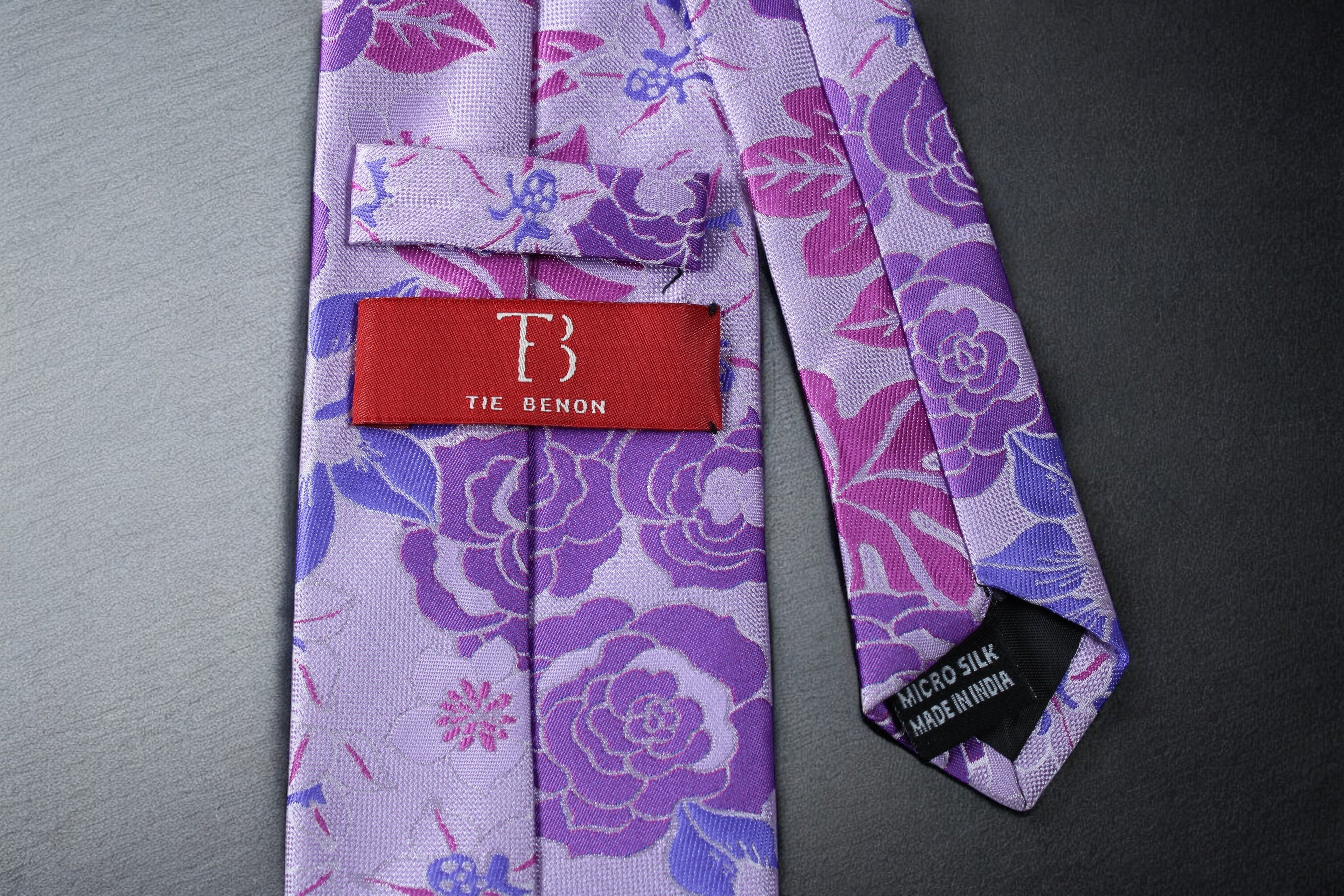 Elegant Pink & Magenta Floral Necktie