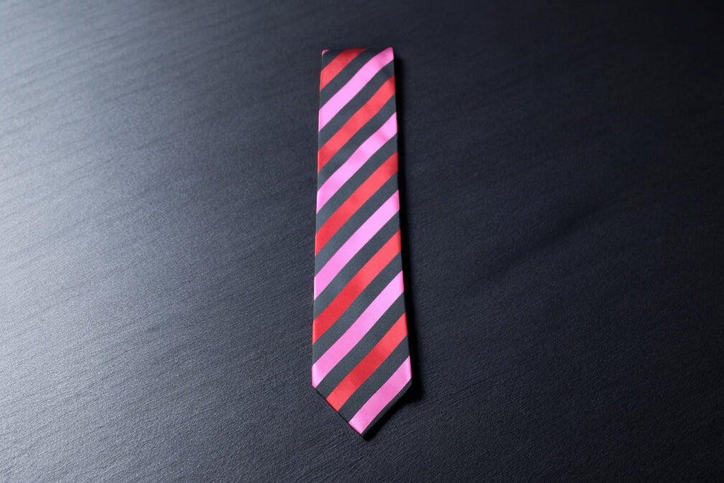 Elegant Red Black Stripes Tie