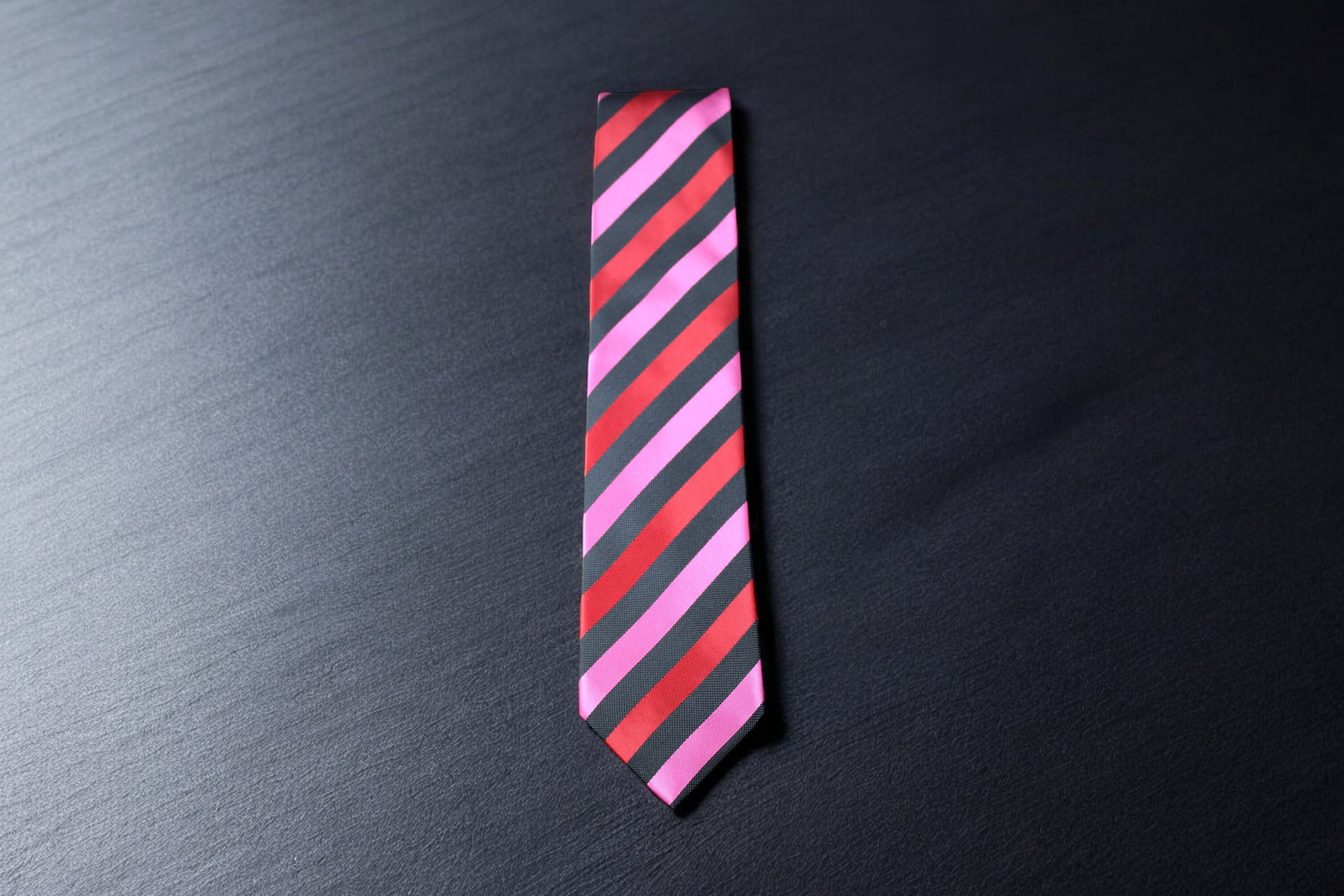 Elegant Red Black Stripes Tie