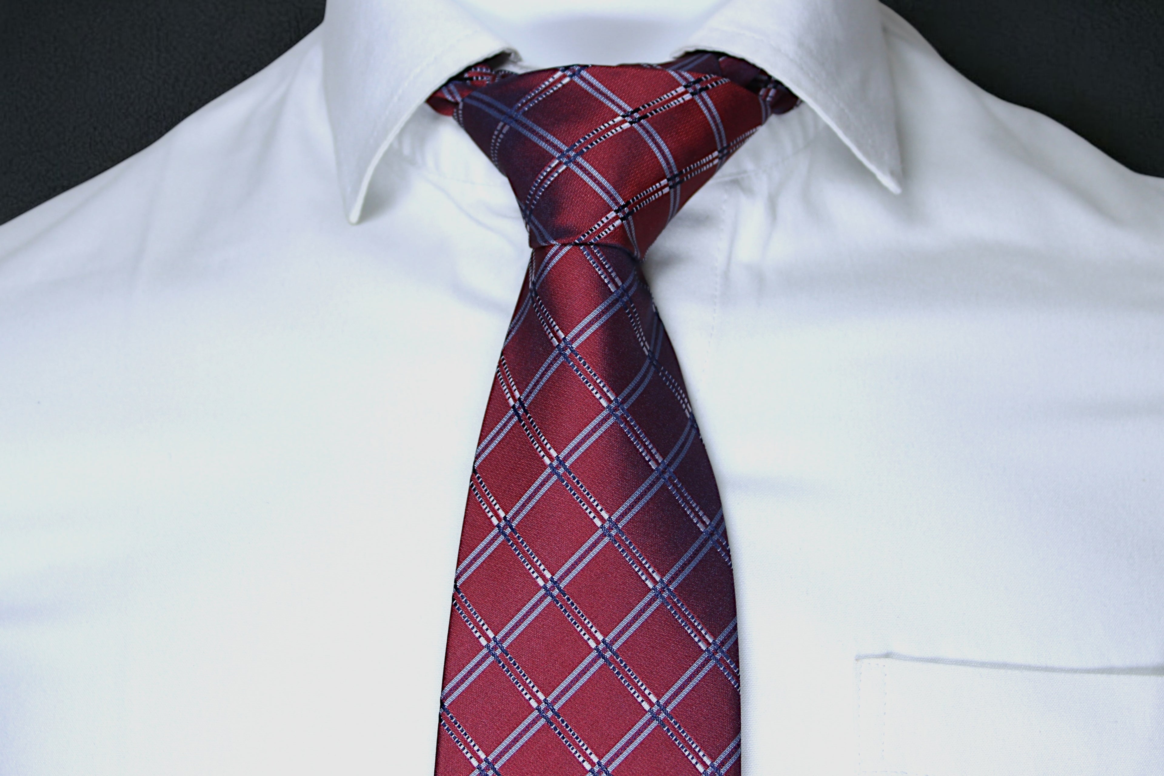 Maroon and Navy Checkered Tie – Classic Plaid Elegance