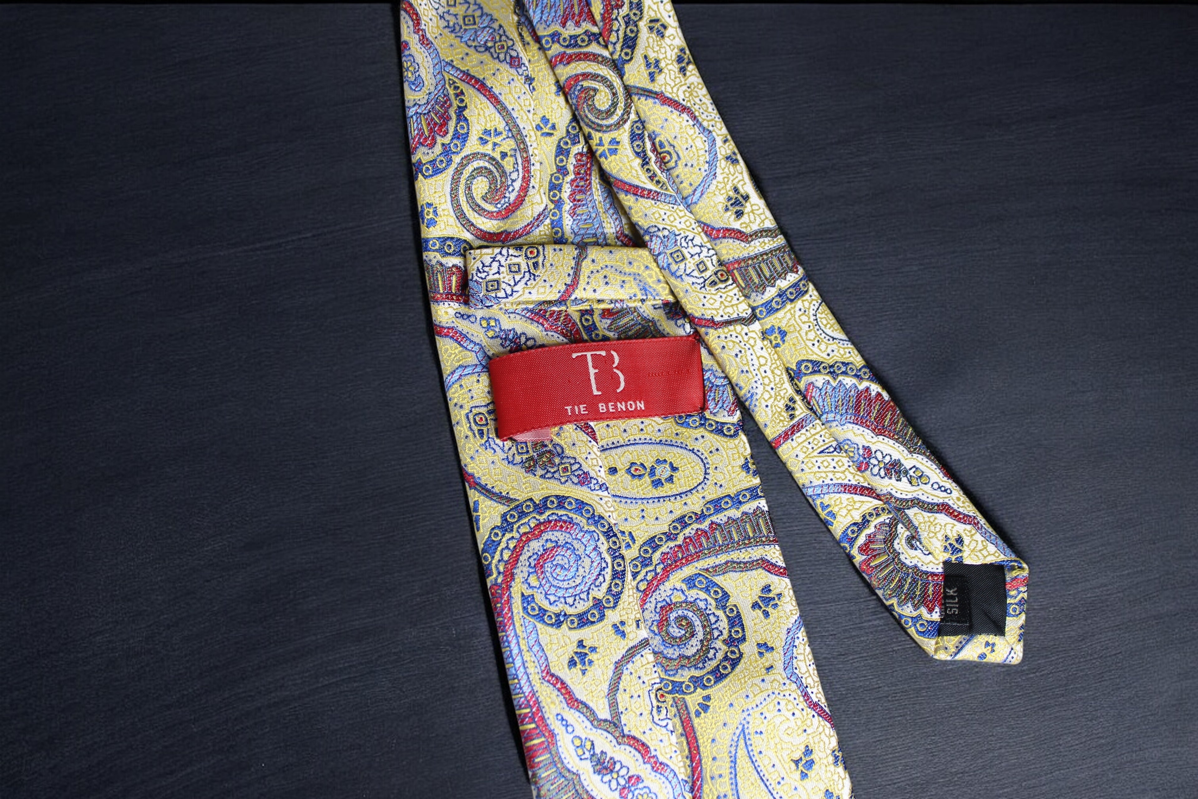 Yellow Paisley Tie - Elegant Vintage Swirl Design