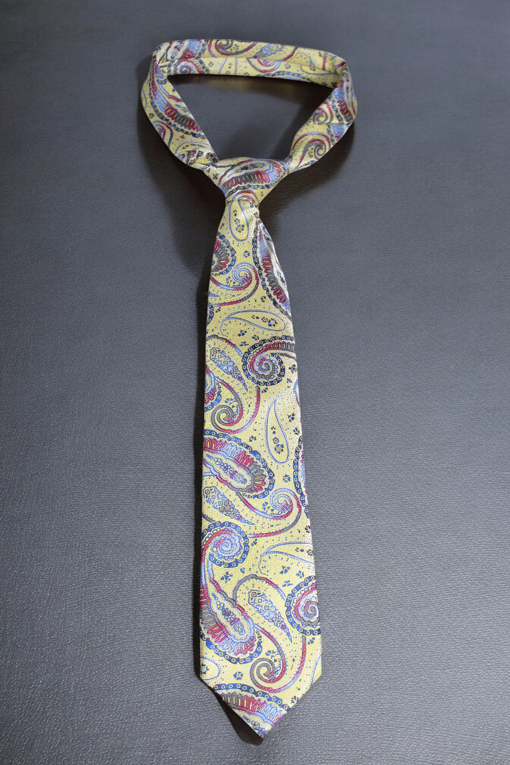 Yellow Paisley Tie - Elegant Vintage Swirl Design
