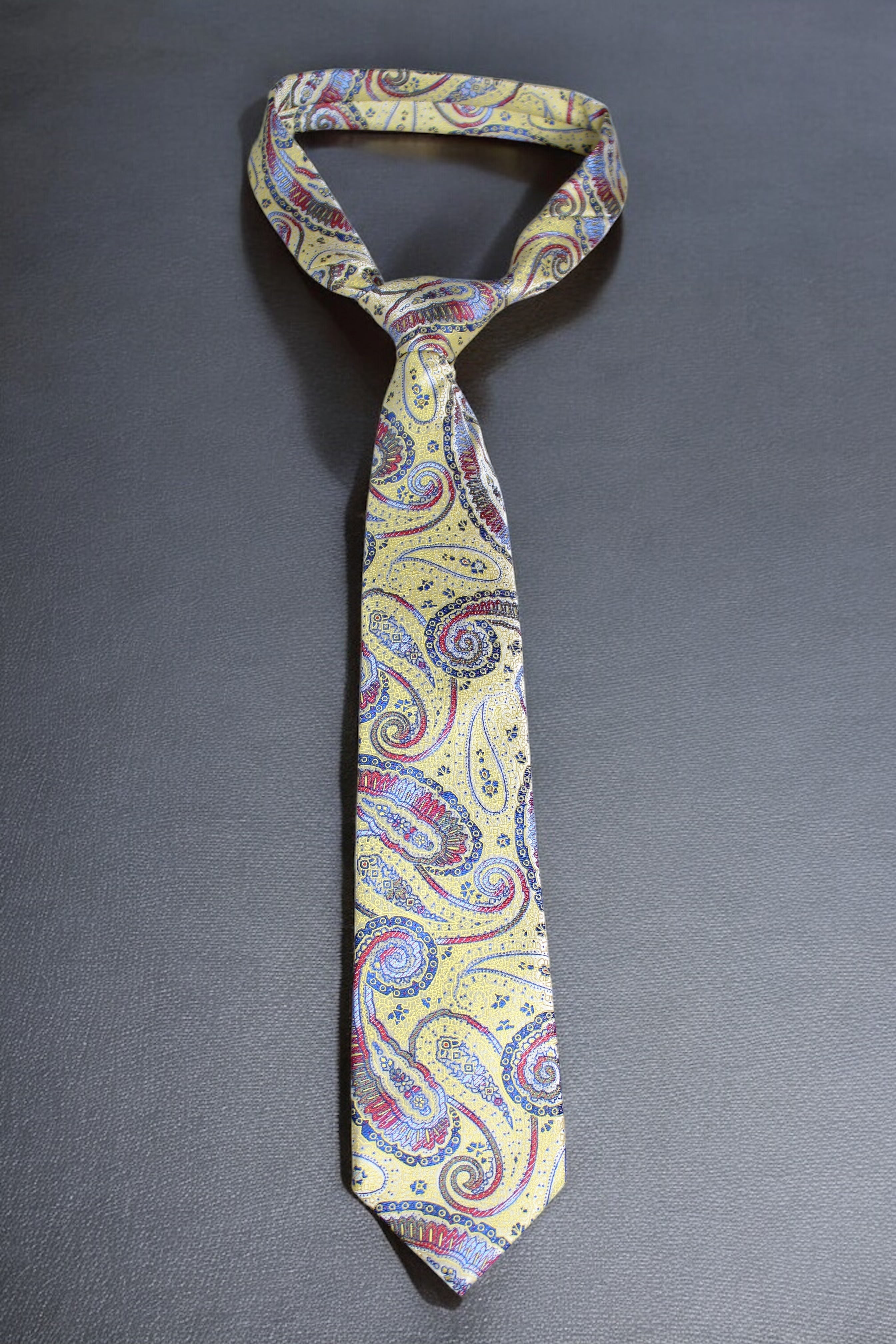 Yellow Paisley Tie - Elegant Vintage Swirl Design