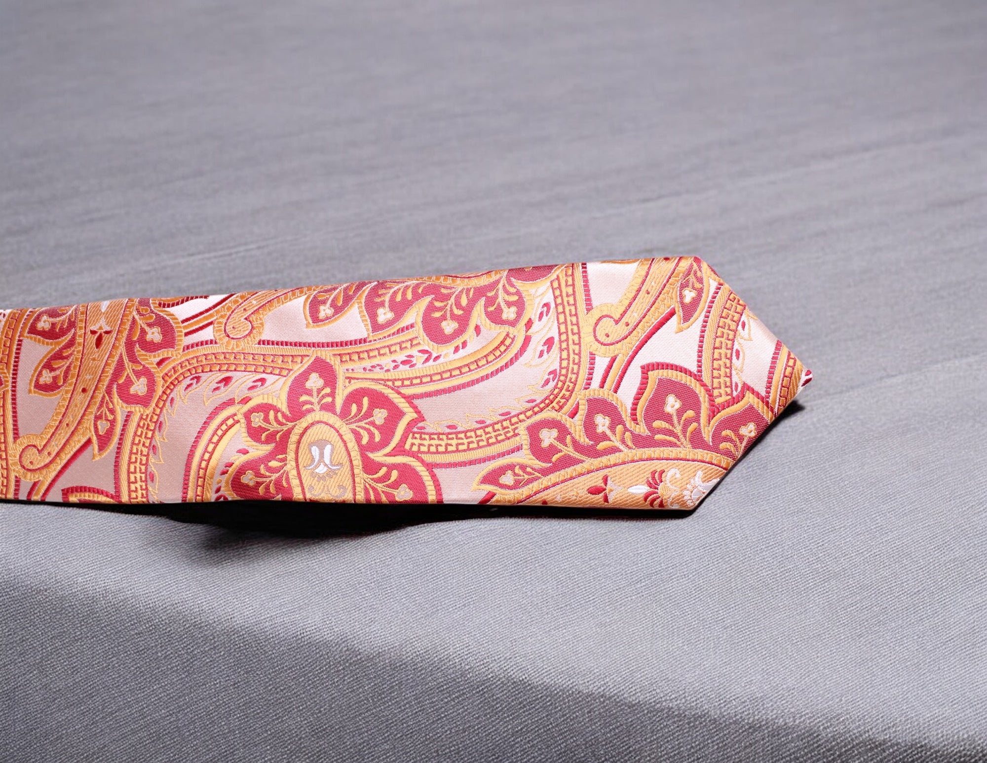 Orange Paisley Tie - Elegant Vintage Swirl Design
