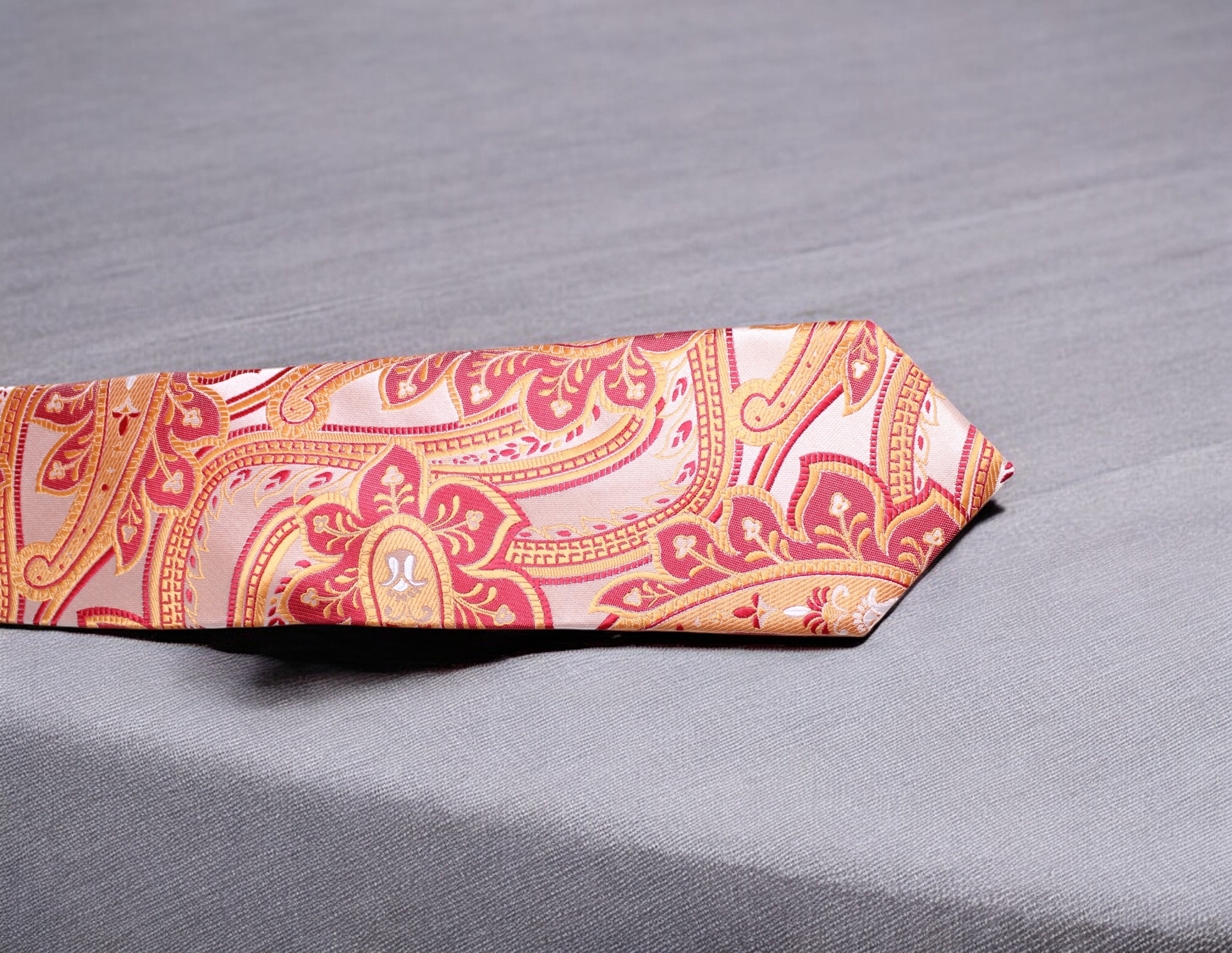 Orange Paisley Tie - Elegant Vintage Swirl Design