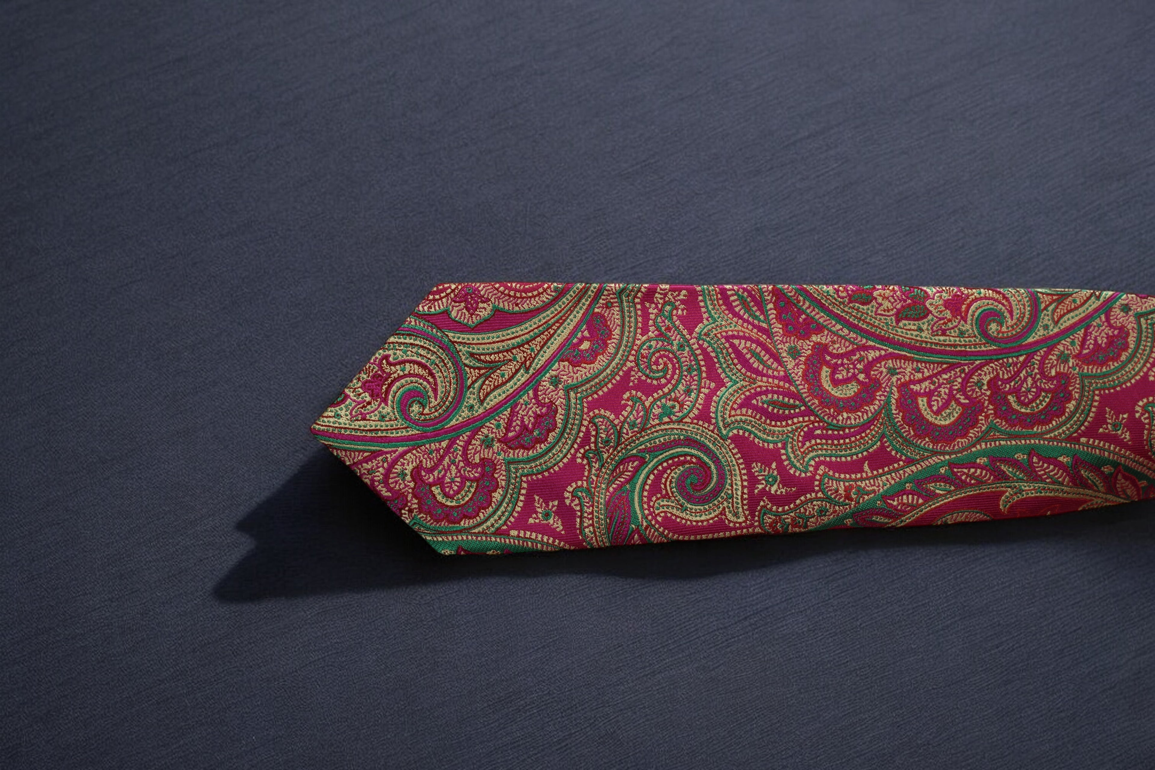 Luxurious Maroon & Gold Paisley Tie