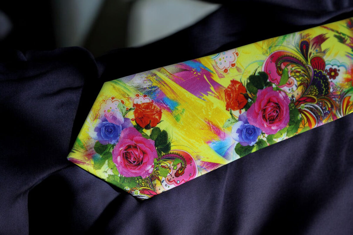Artistic Yellow Floral Tie With Pocket Square