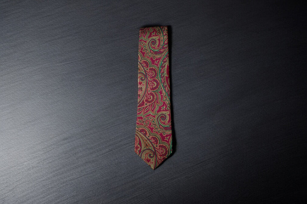 Luxurious Maroon & Gold Paisley Tie