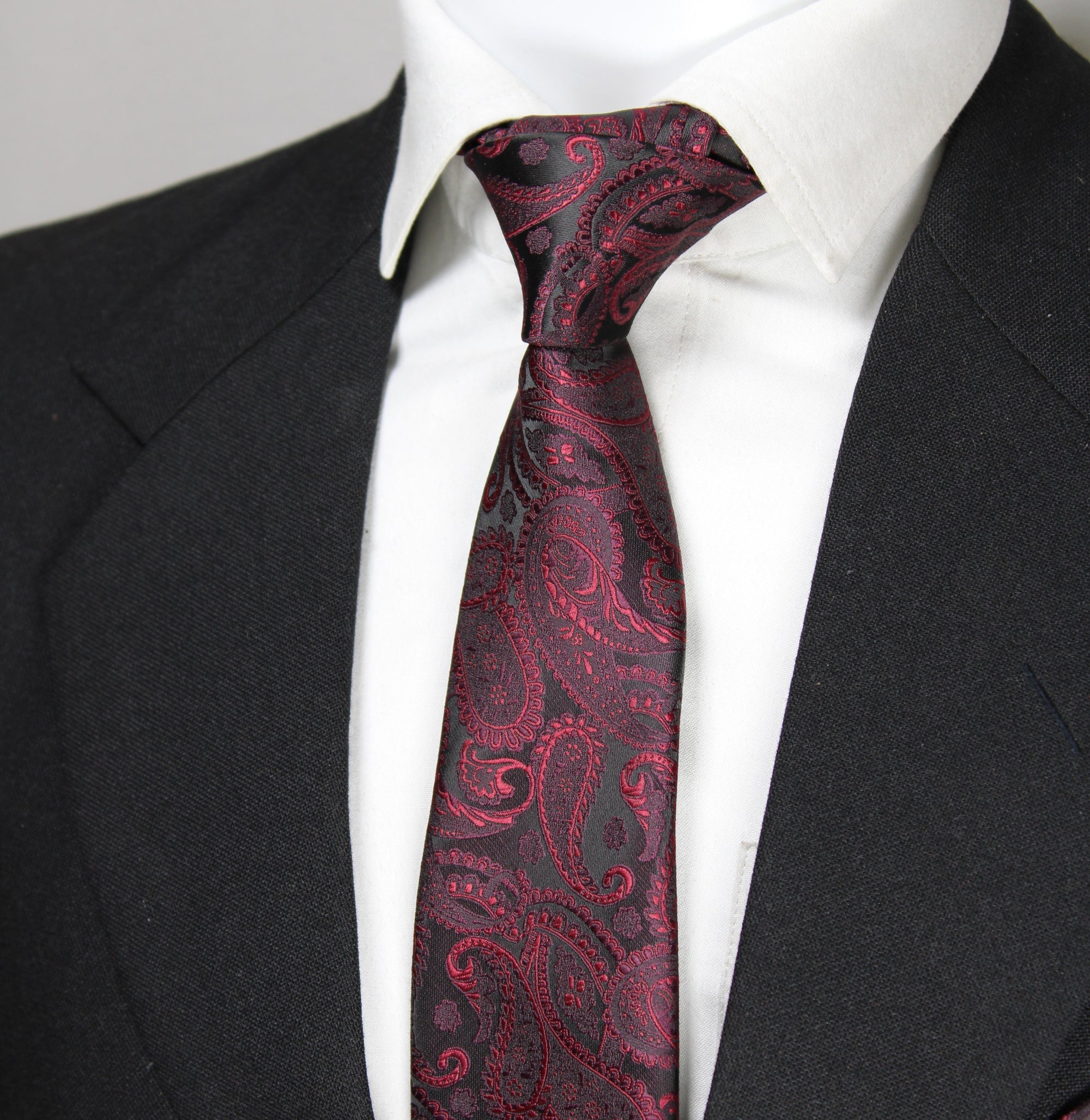 Black & Maroon Paisley Tie & Pocket Square