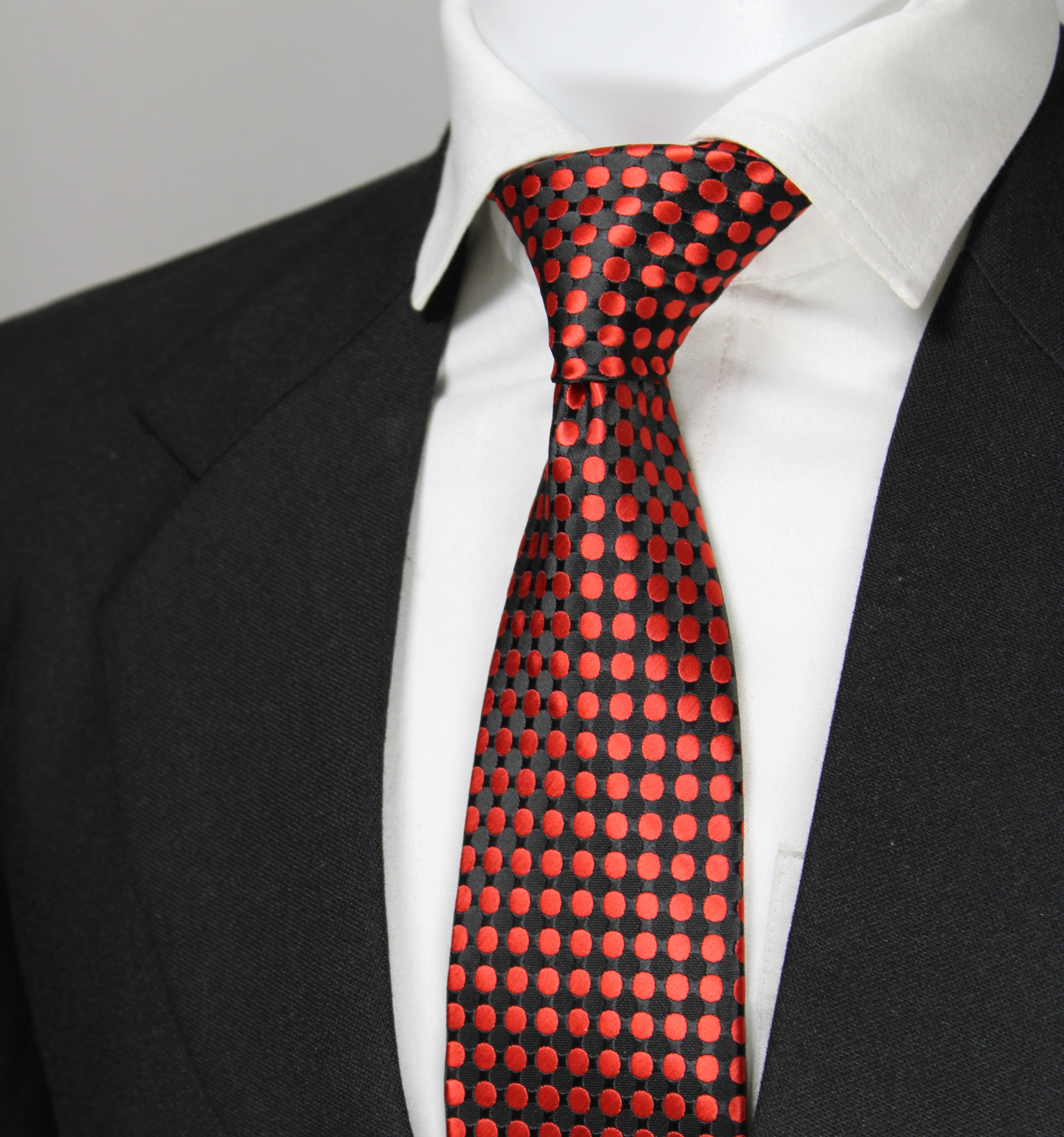 Black & Red Polka Dotted Tie & Pocket Square