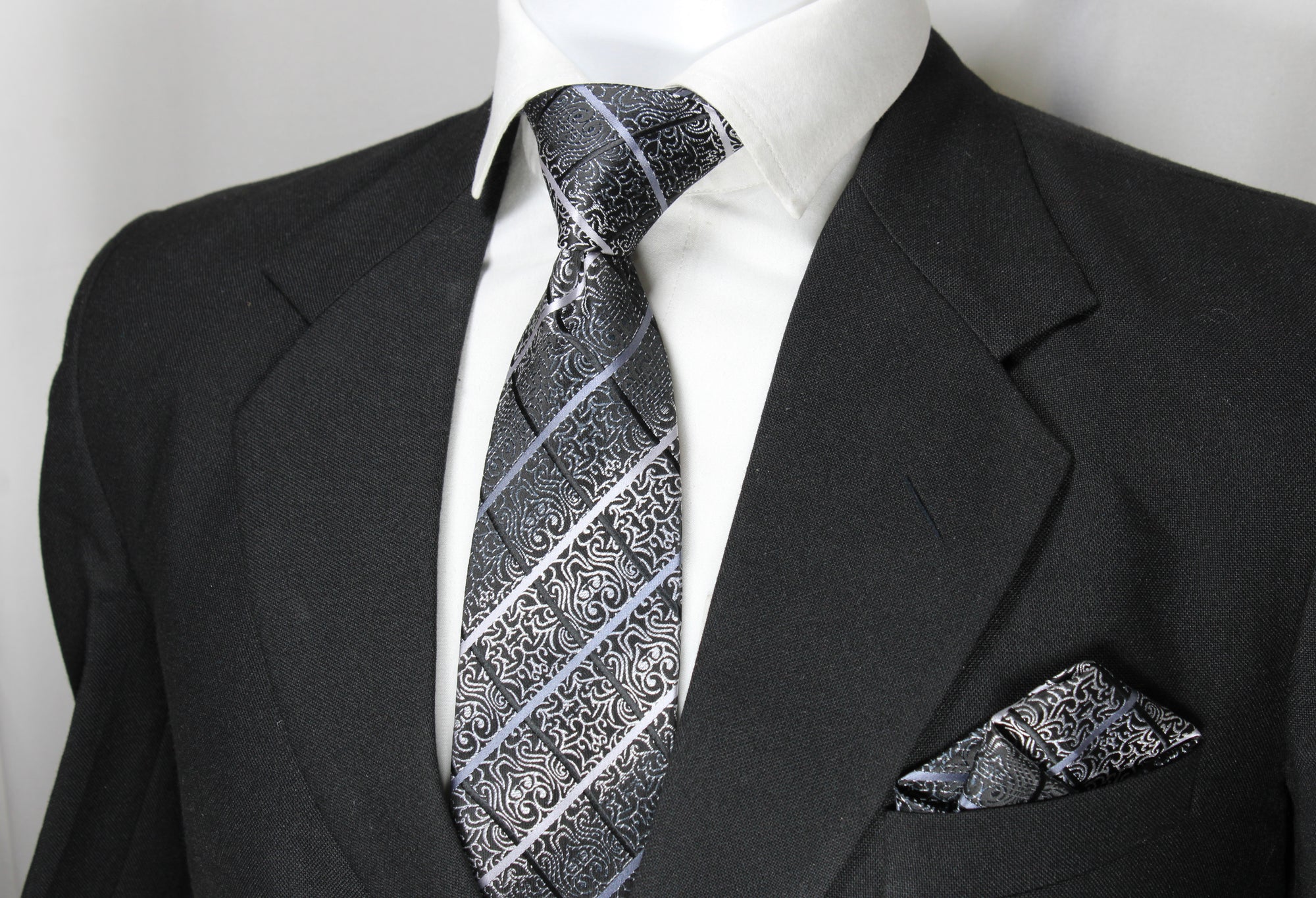 Black & Silver Floral Plaid Tie & Pocket Square