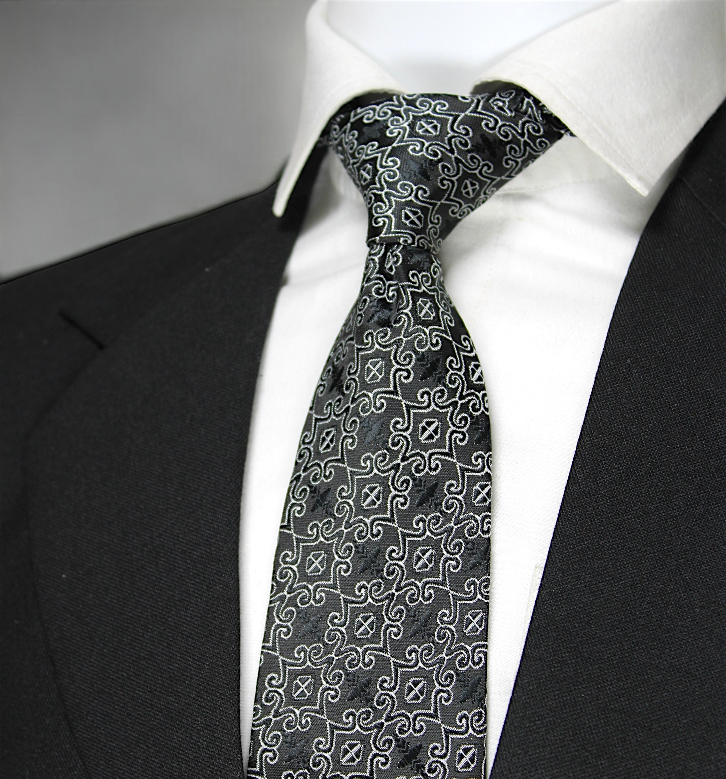Black & Silver Patterned Tie & Pocket Square