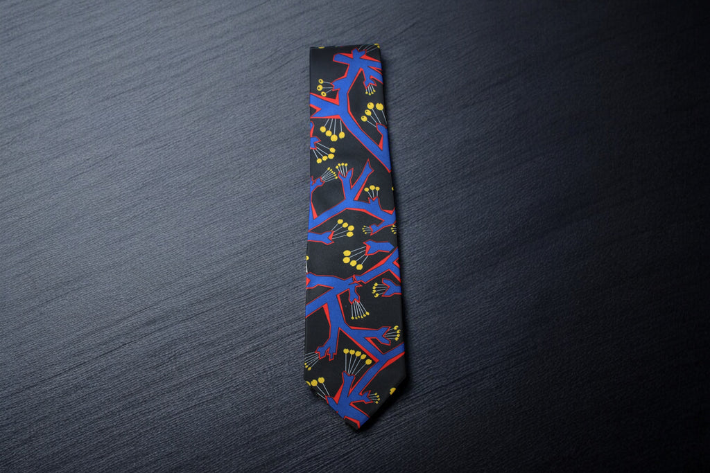 Bold Geometric Botanical Tie With Pocket Square