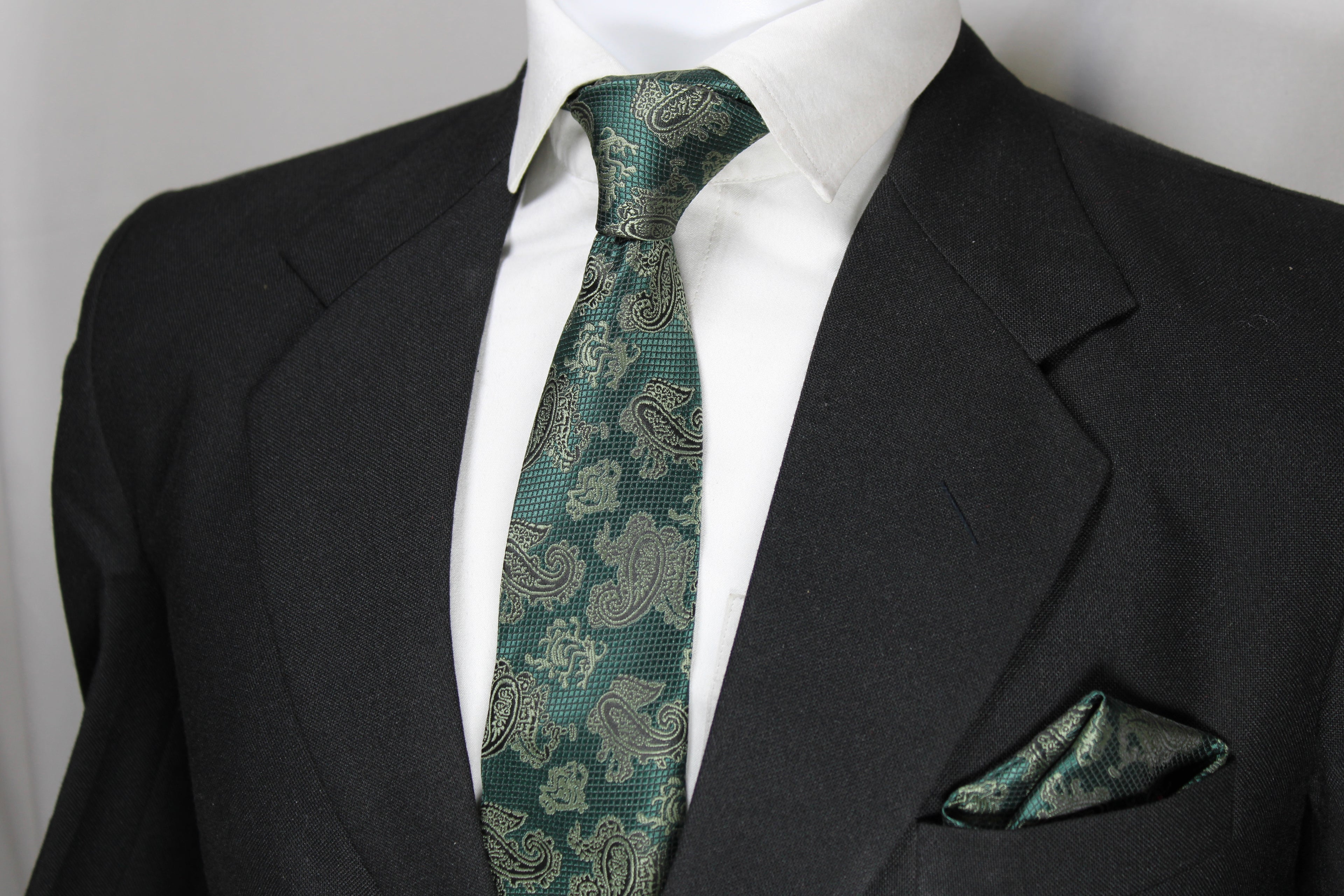 Bottle Green Paisley Tie & Pocket Square