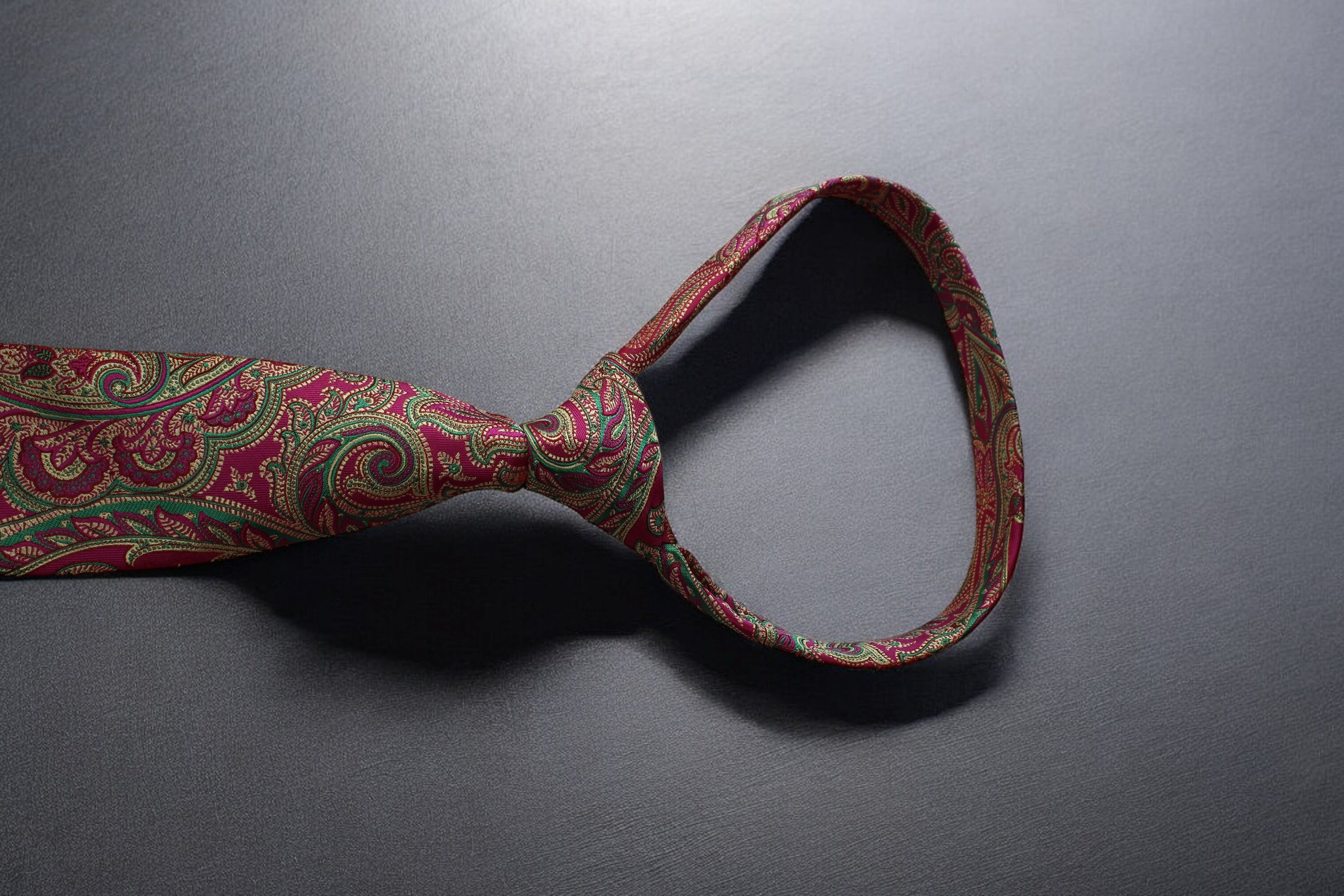 Luxurious Maroon & Gold Paisley Tie