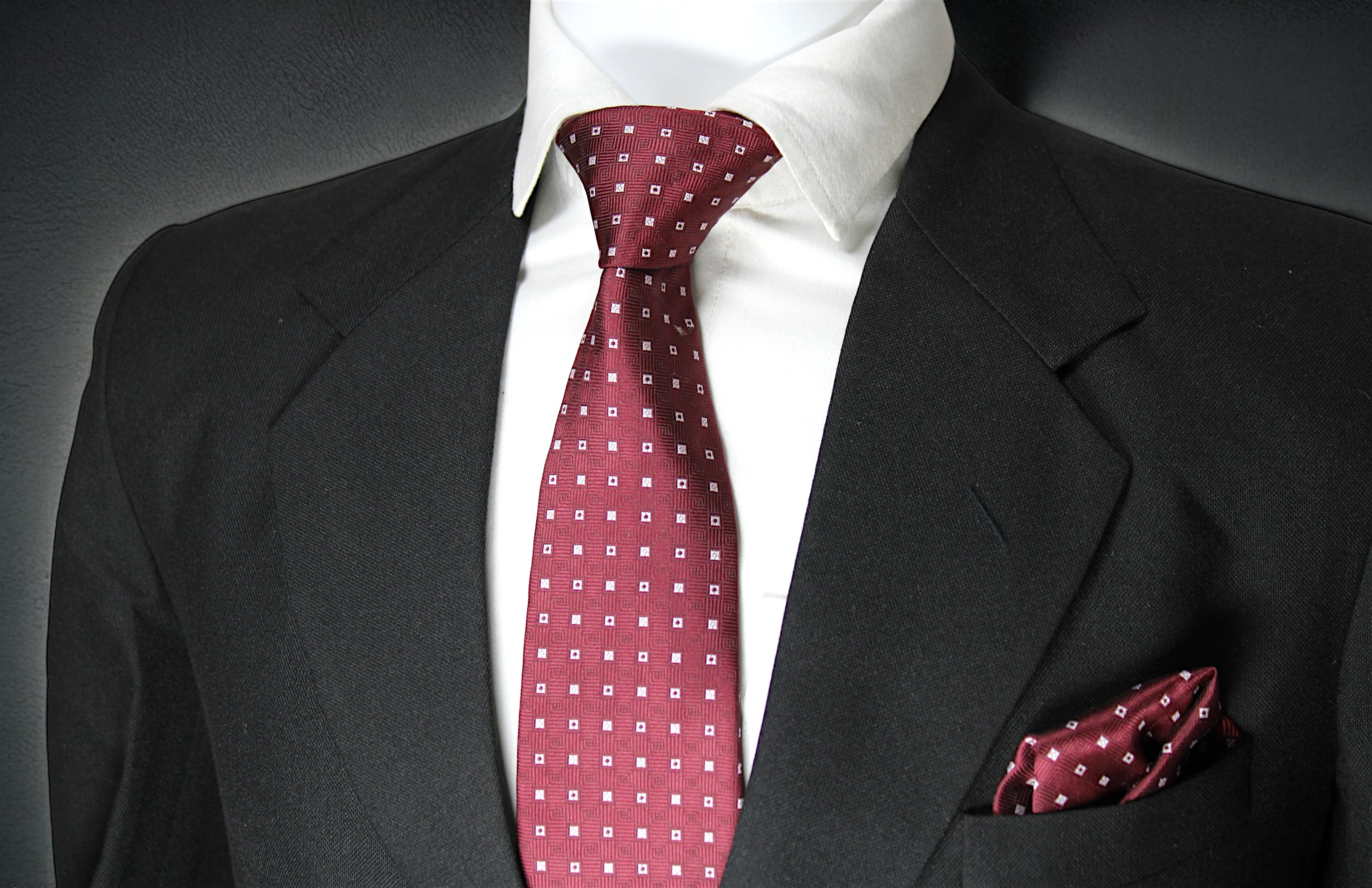 Classic Maroon Geometric Tie & Pocket Square