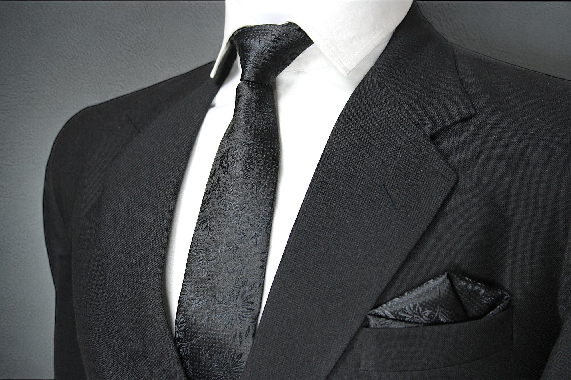 Classy Black Floral Tie & Pocket Square