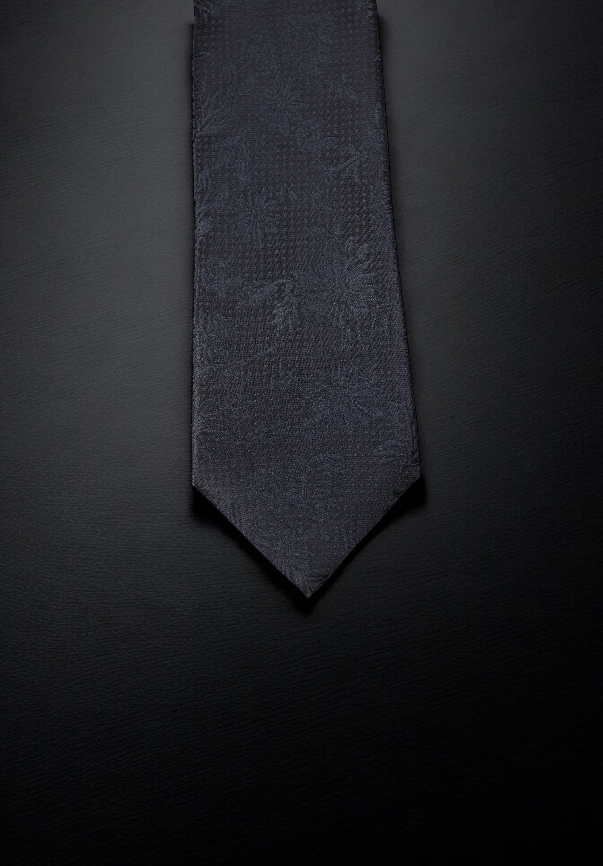 Classy Black Floral Tie & Pocket Square