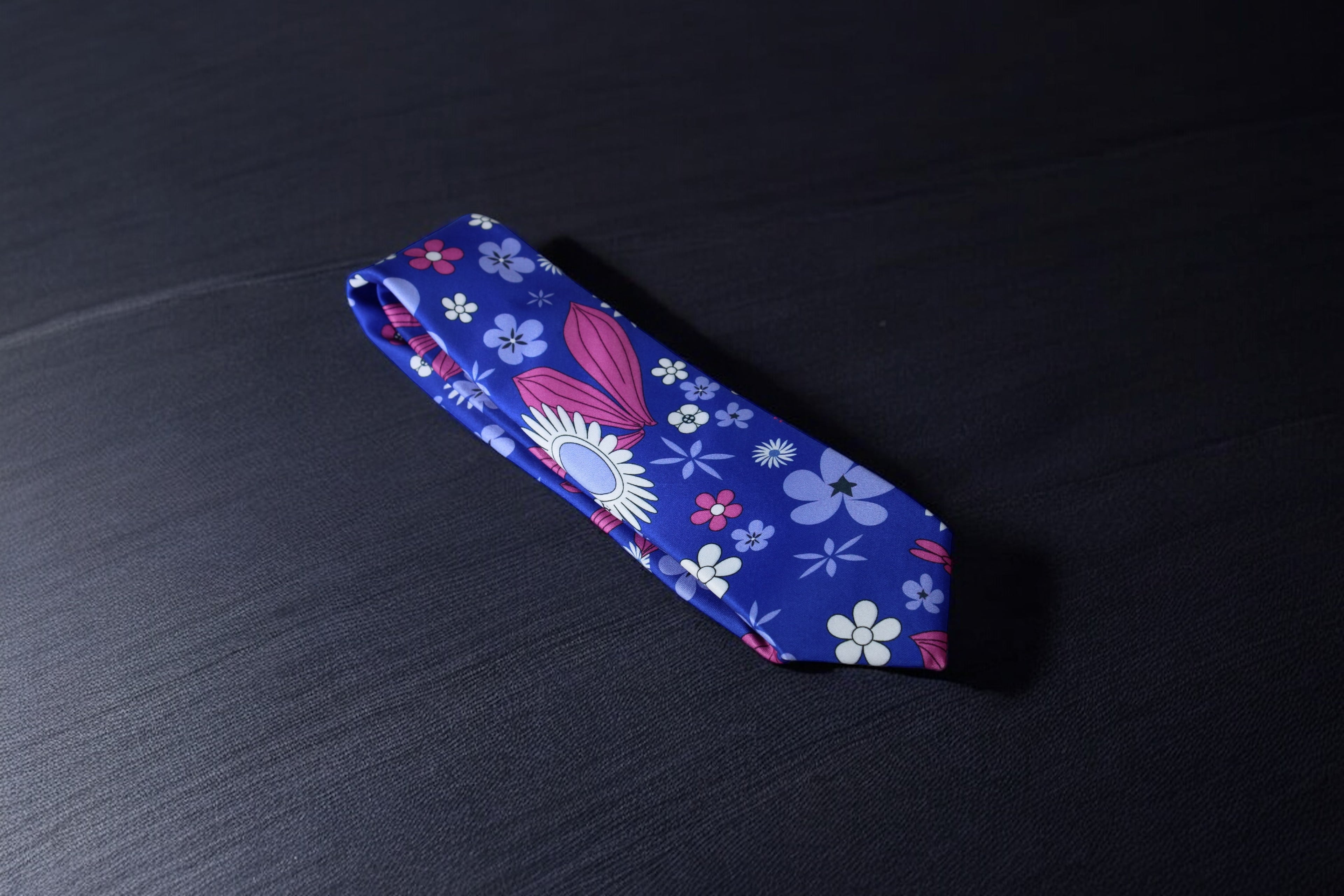 Indigo Bloom Necktie Tie With Pocket Square