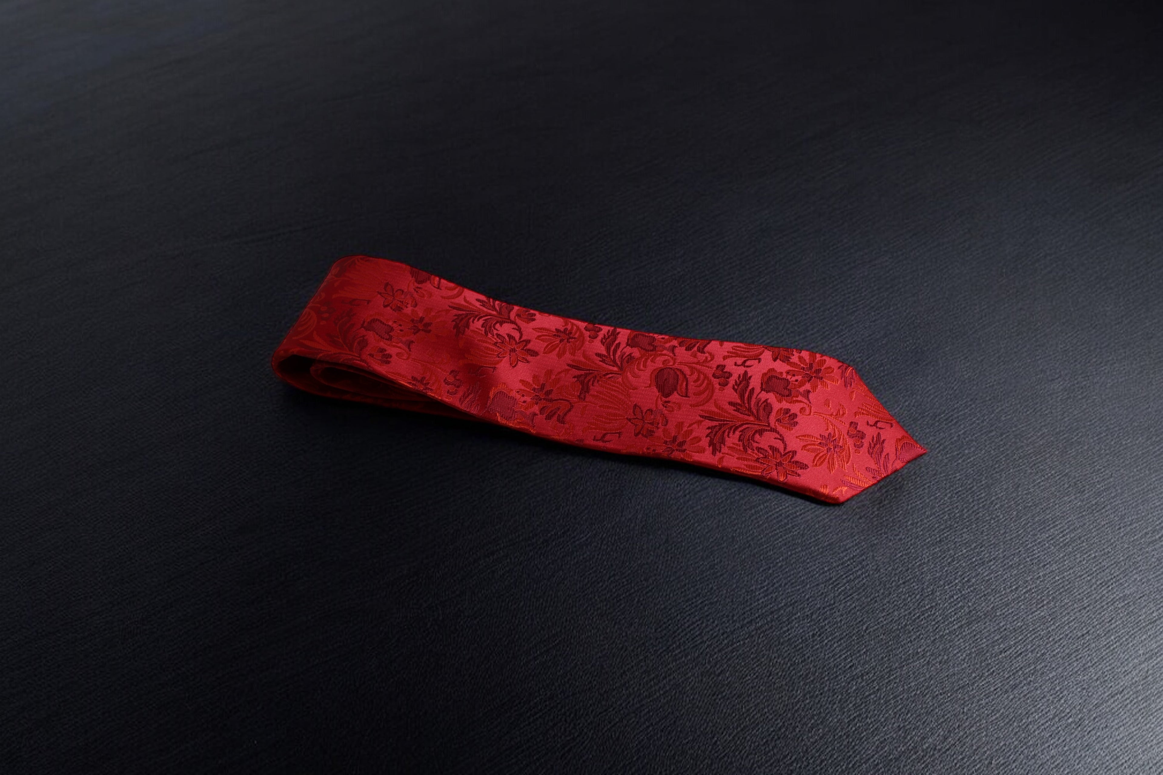 Elegant Crimson Red Floral Tie
