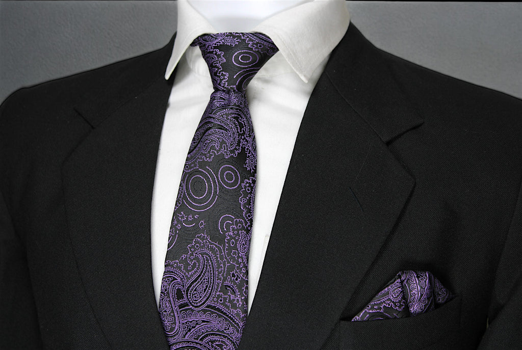 Elegant Black & Purple Paisley Tie & Pocket Square
