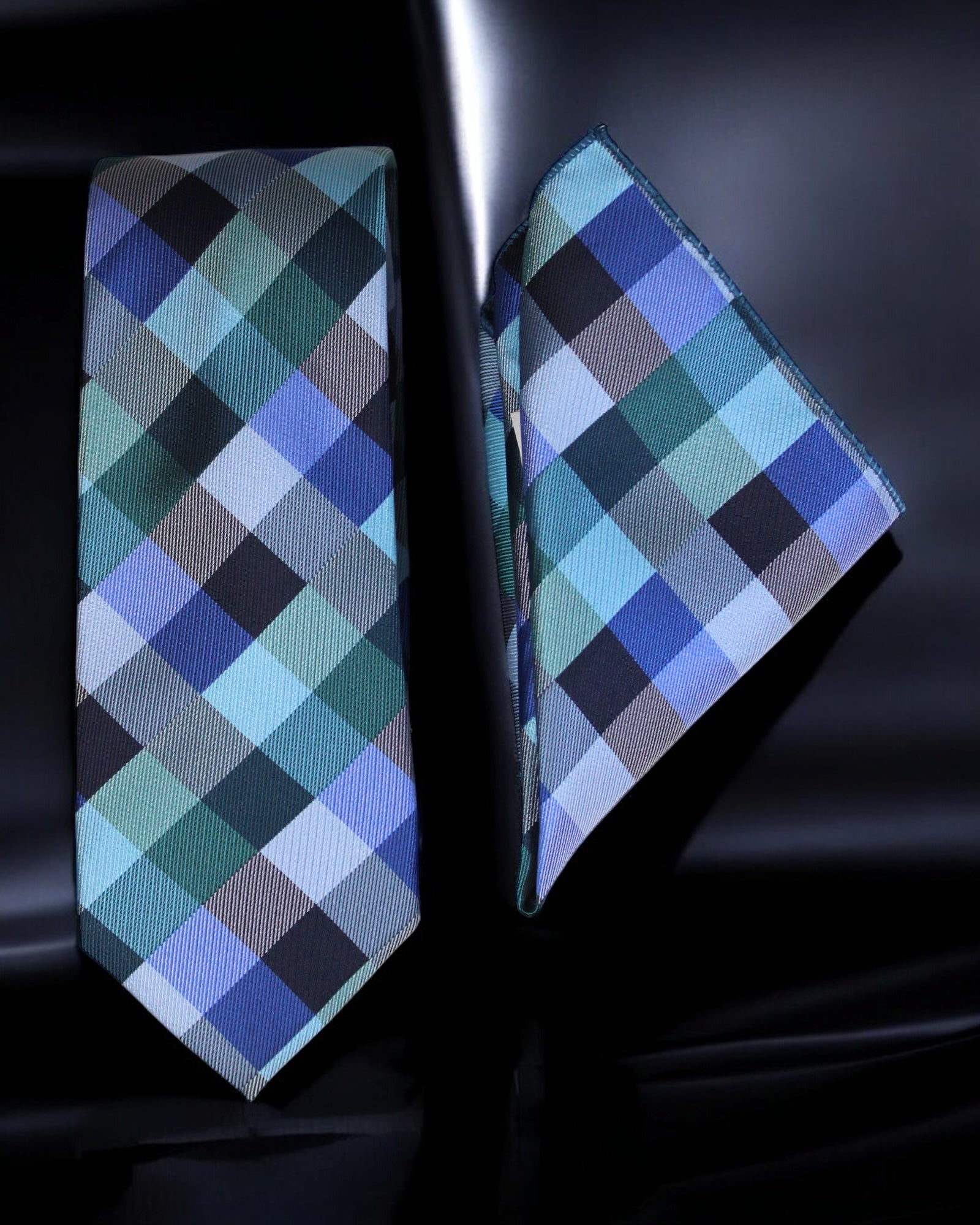 Plaid tie and pocket square set on a dark background Tie Benon