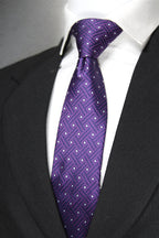 Elegant Purple Geometric Tie & Pocket Square