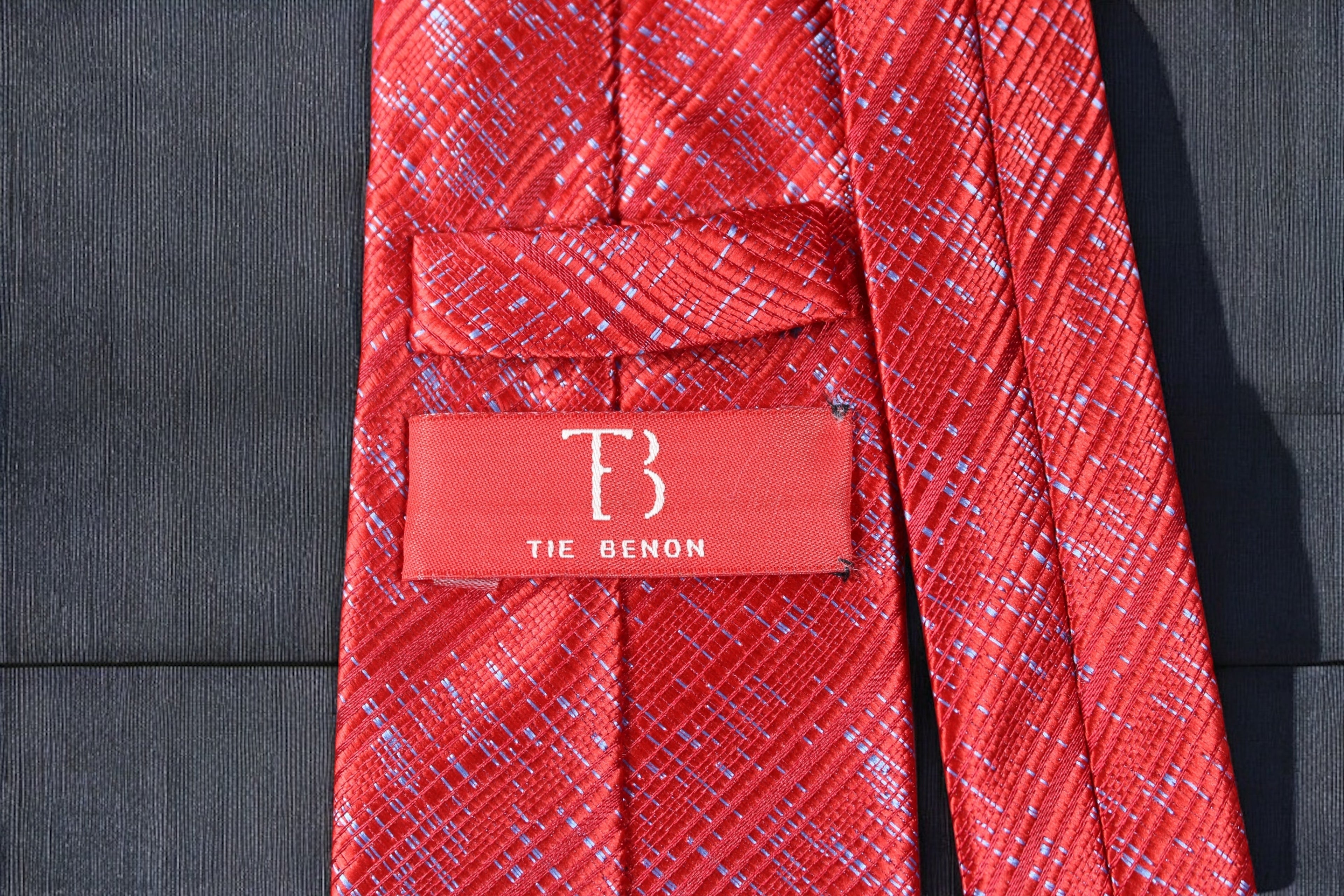 Elegant Red Tie & Pocket Square
