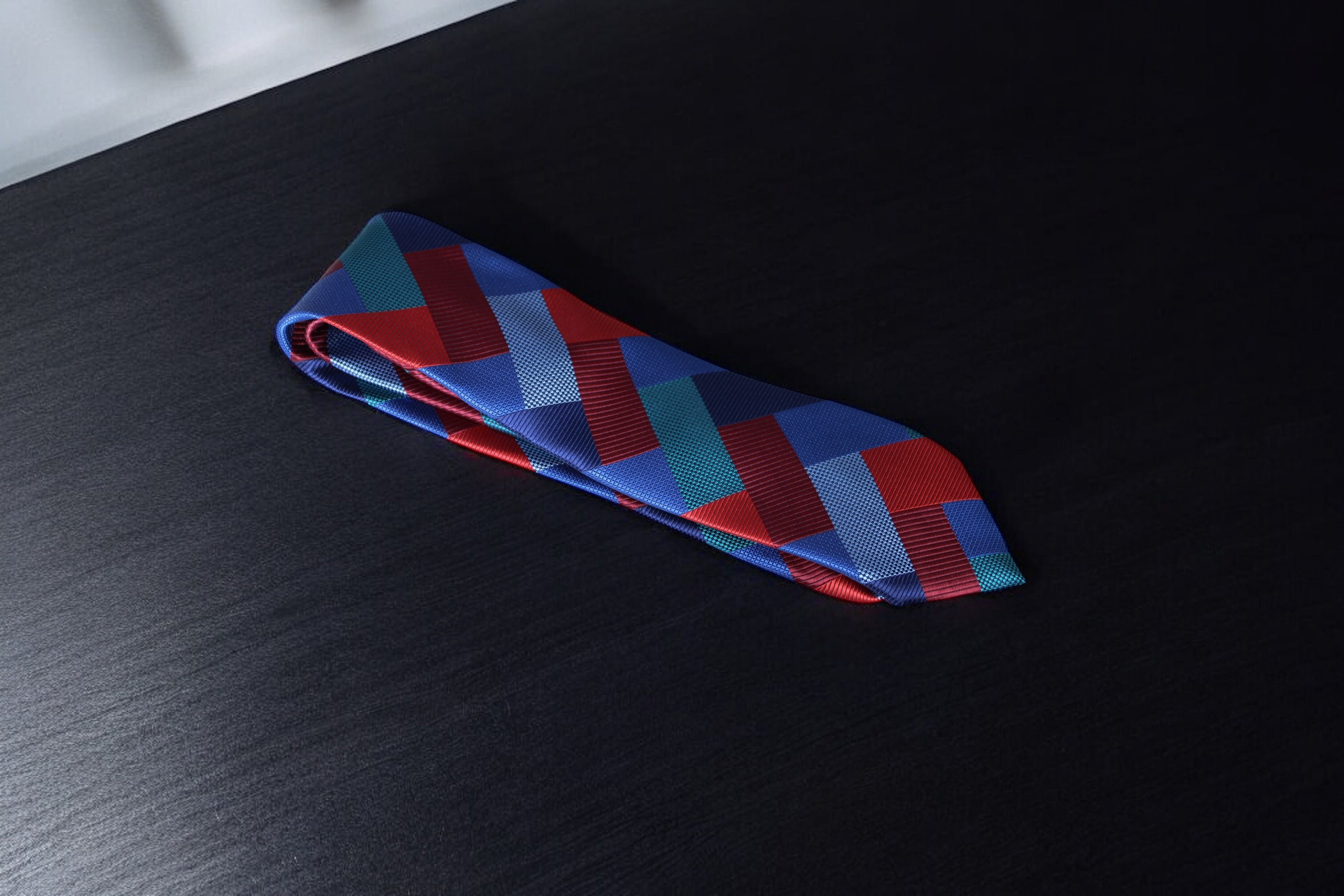 Bold Geometric Checkered Tie