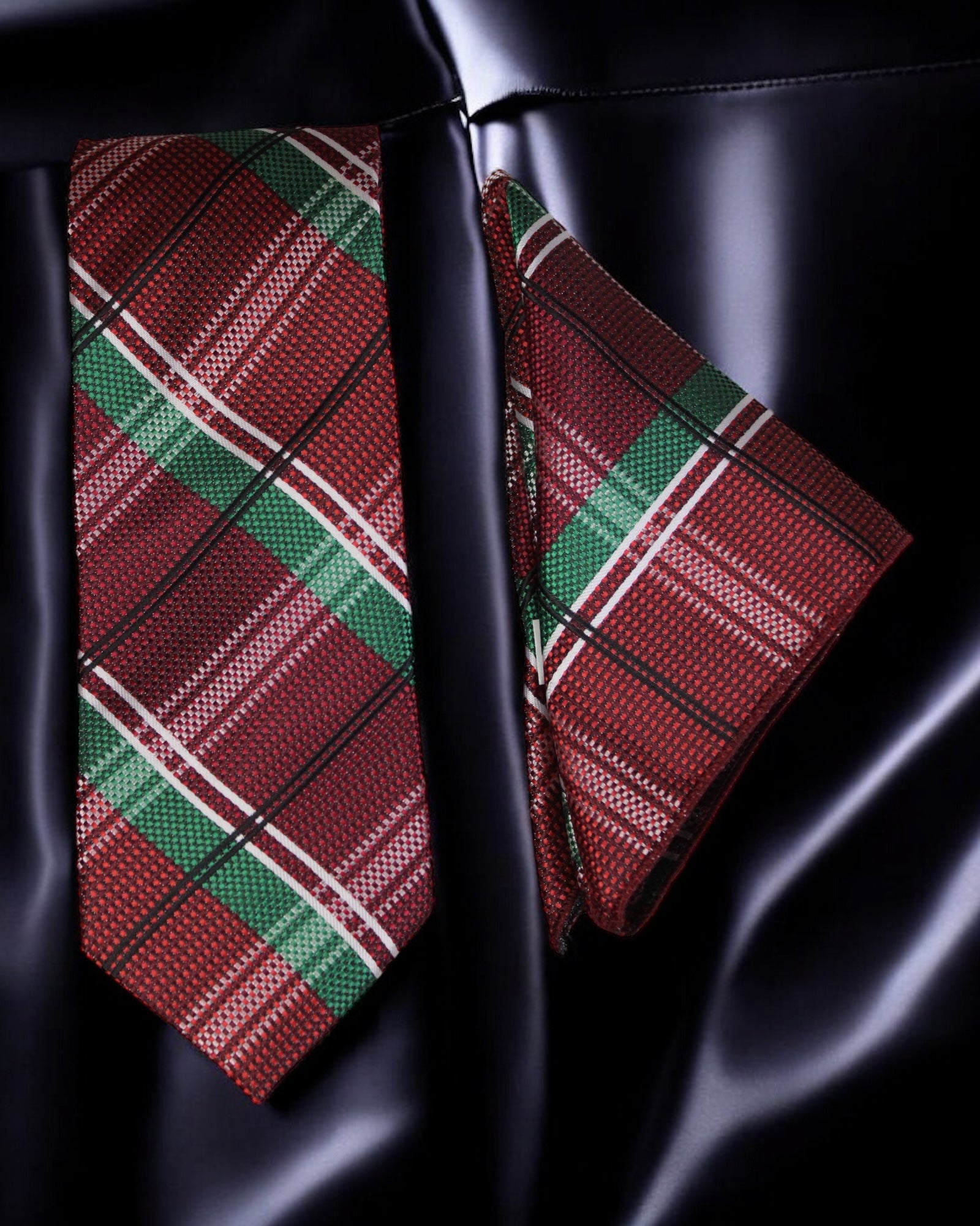 Red and green plaid tie on a black background Tie Benon