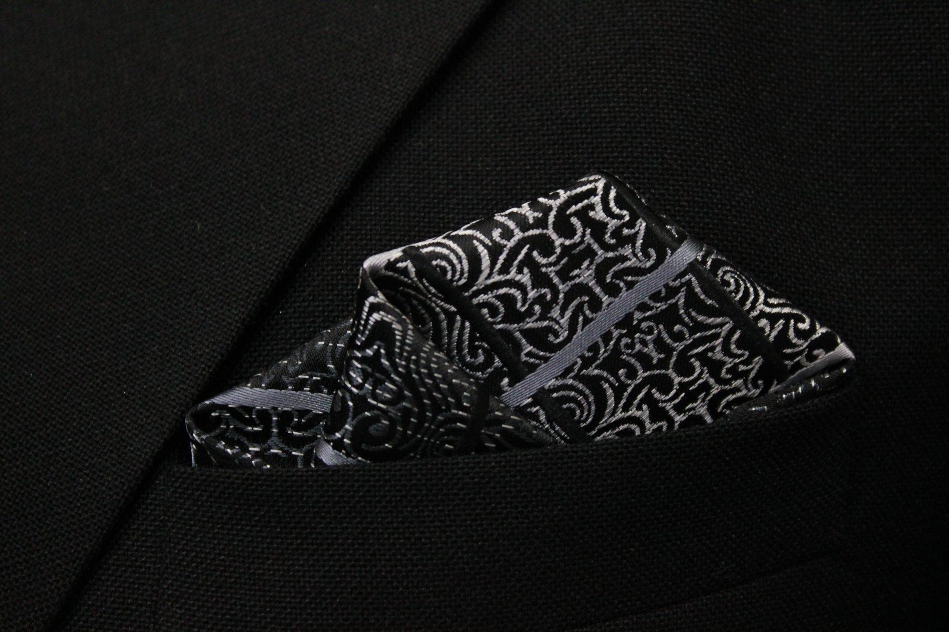 Black & Silver Floral Plaid Tie & Pocket Square