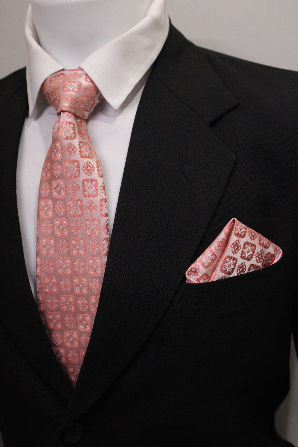 Peach Coral Geometric MicroSilk Tie & Pocket Square Set