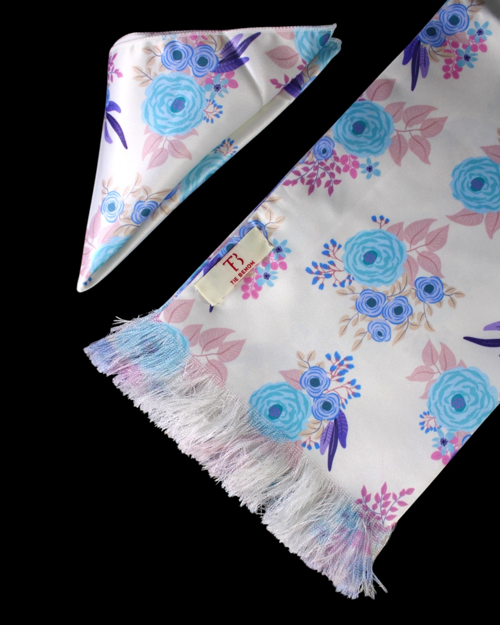 White Floral Printed Scarf With Pocket Square