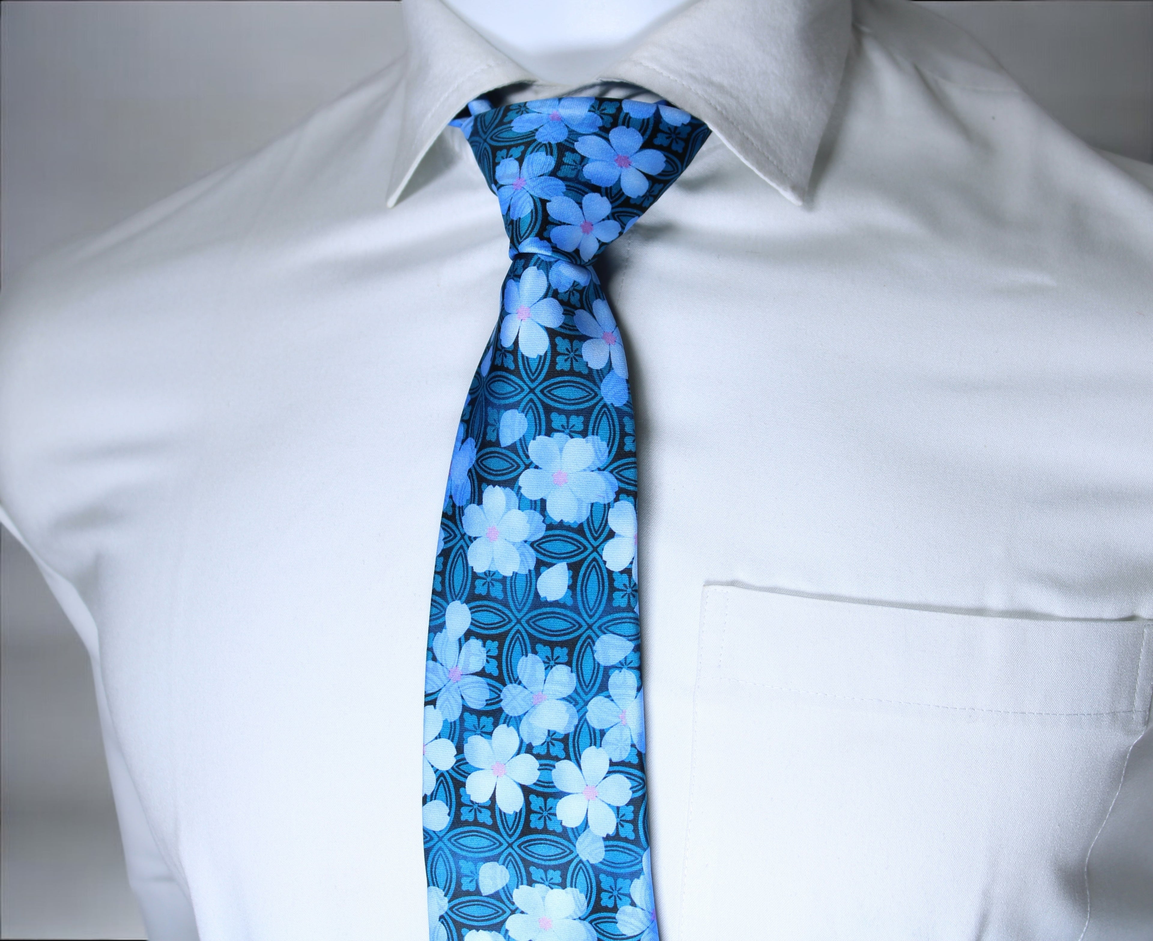 Icy Blue Tie With Pocket Square