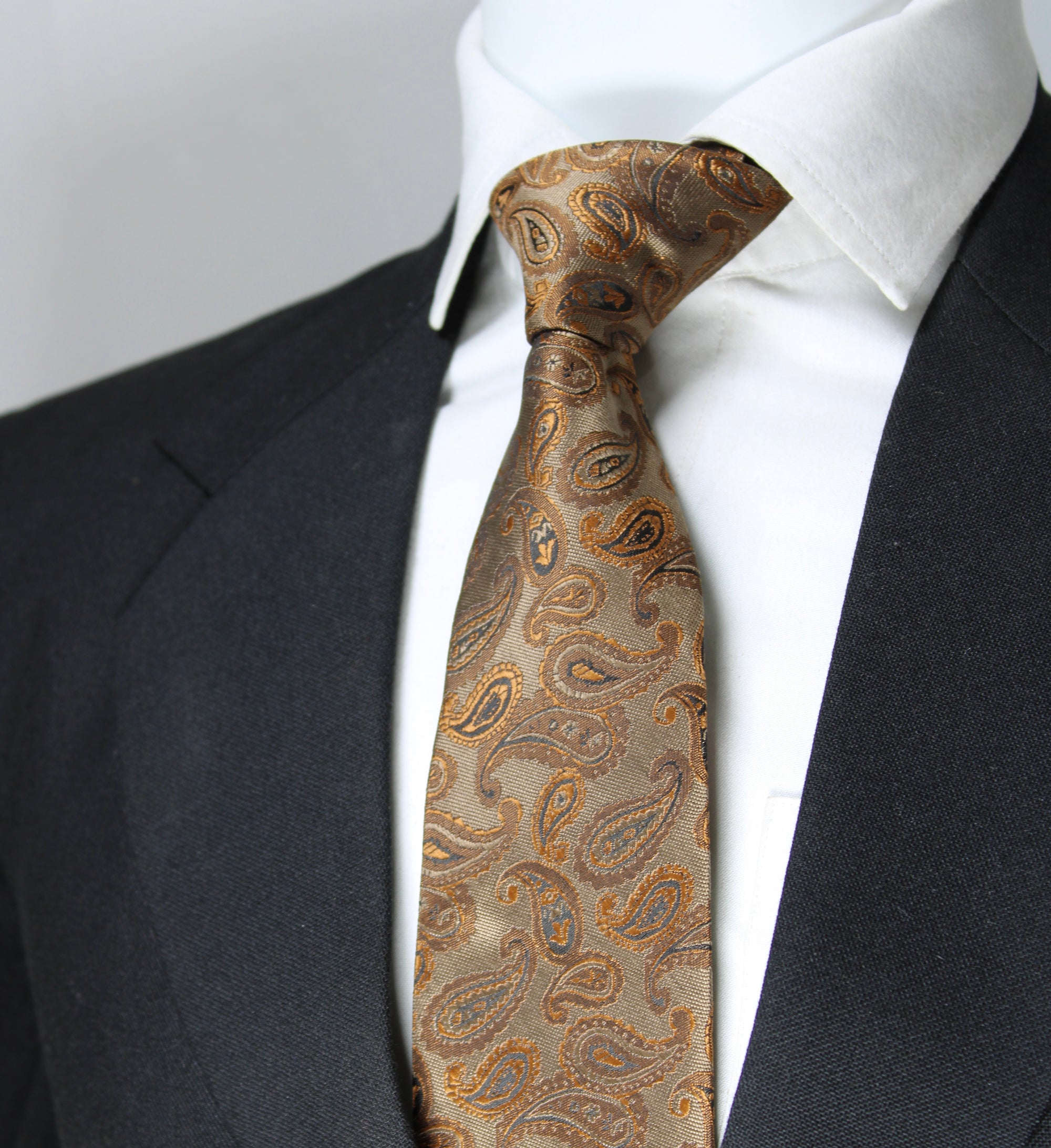 Light Brown & Gold Paisley Tie & Pocket Square