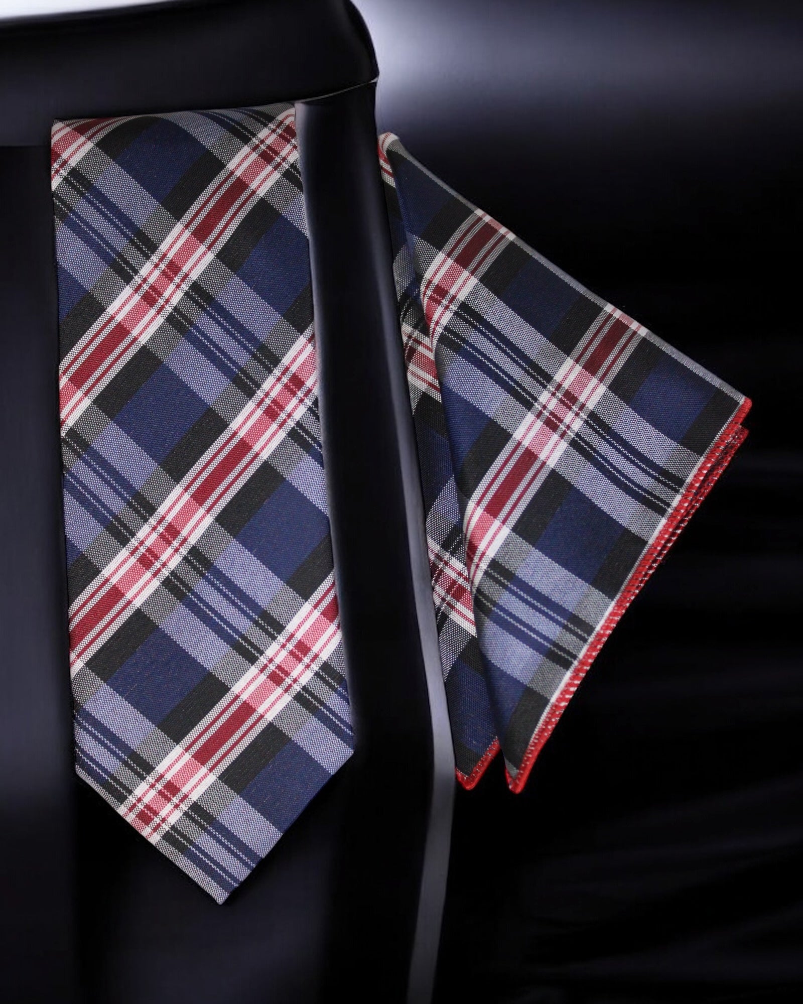 Plaid tie and pocket square set on a dark background Tie Benon