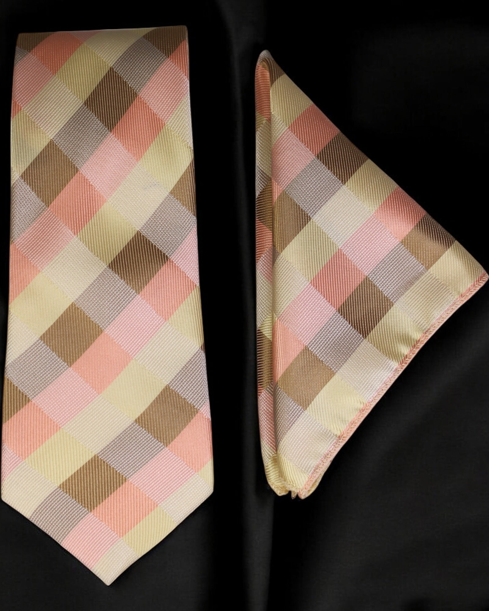 Plaid tie and pocket square set on a black background Tie Benon