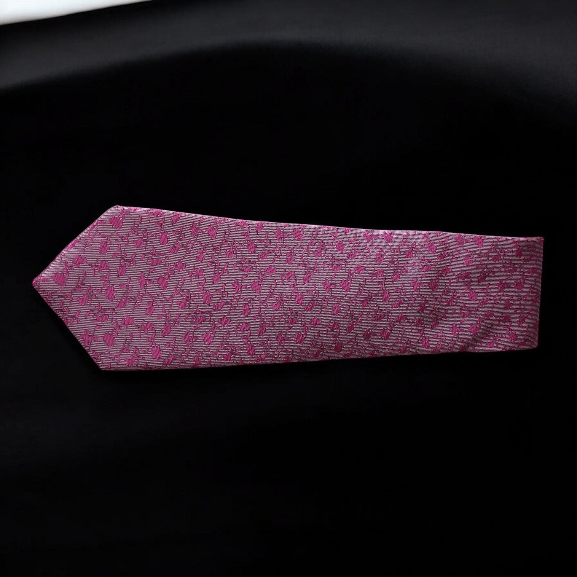 Artistic Magenta Floral Microsilk Tie