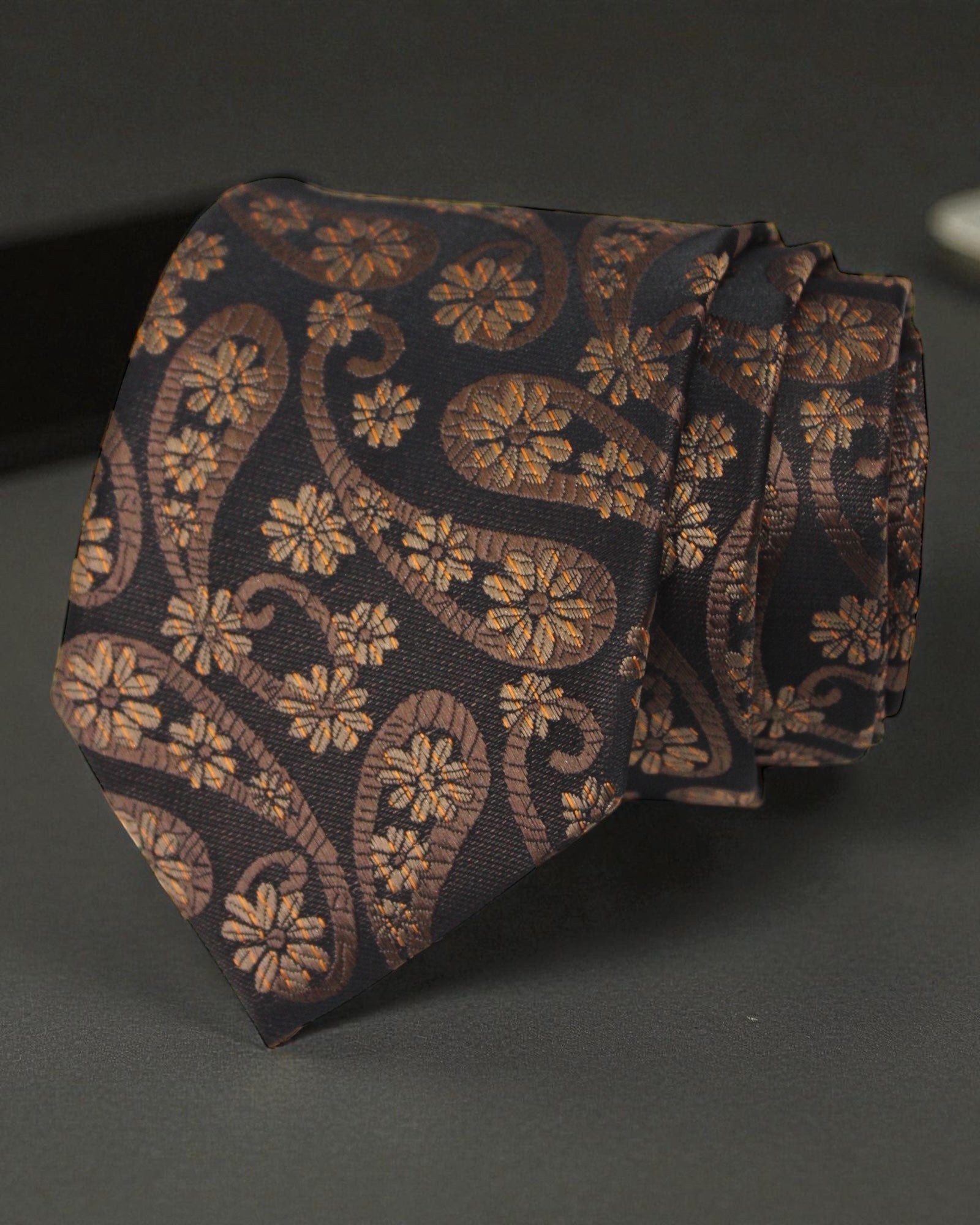 Light Brown & Gold Paisley Tie & Pocket Square