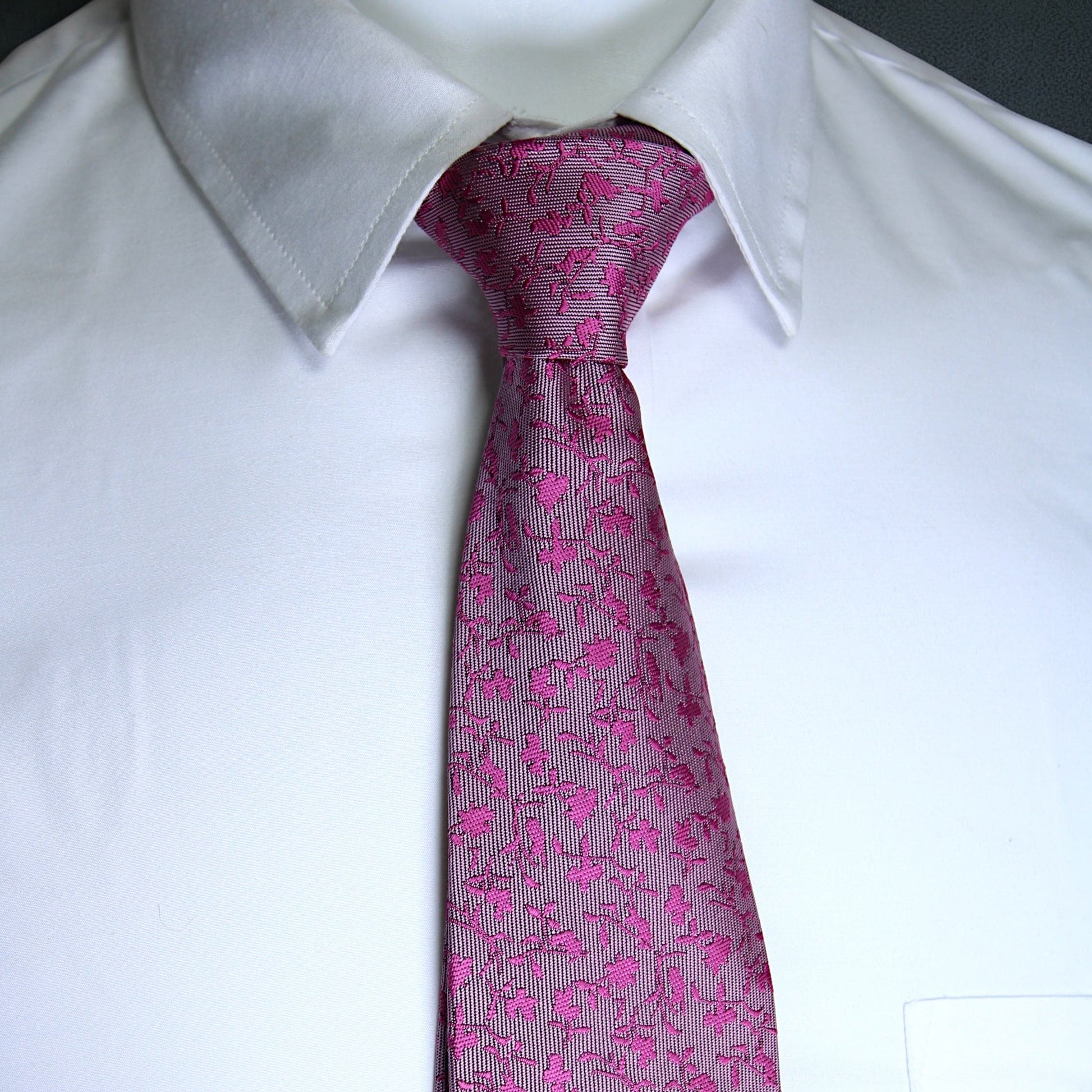 Artistic Magenta Floral Microsilk Tie